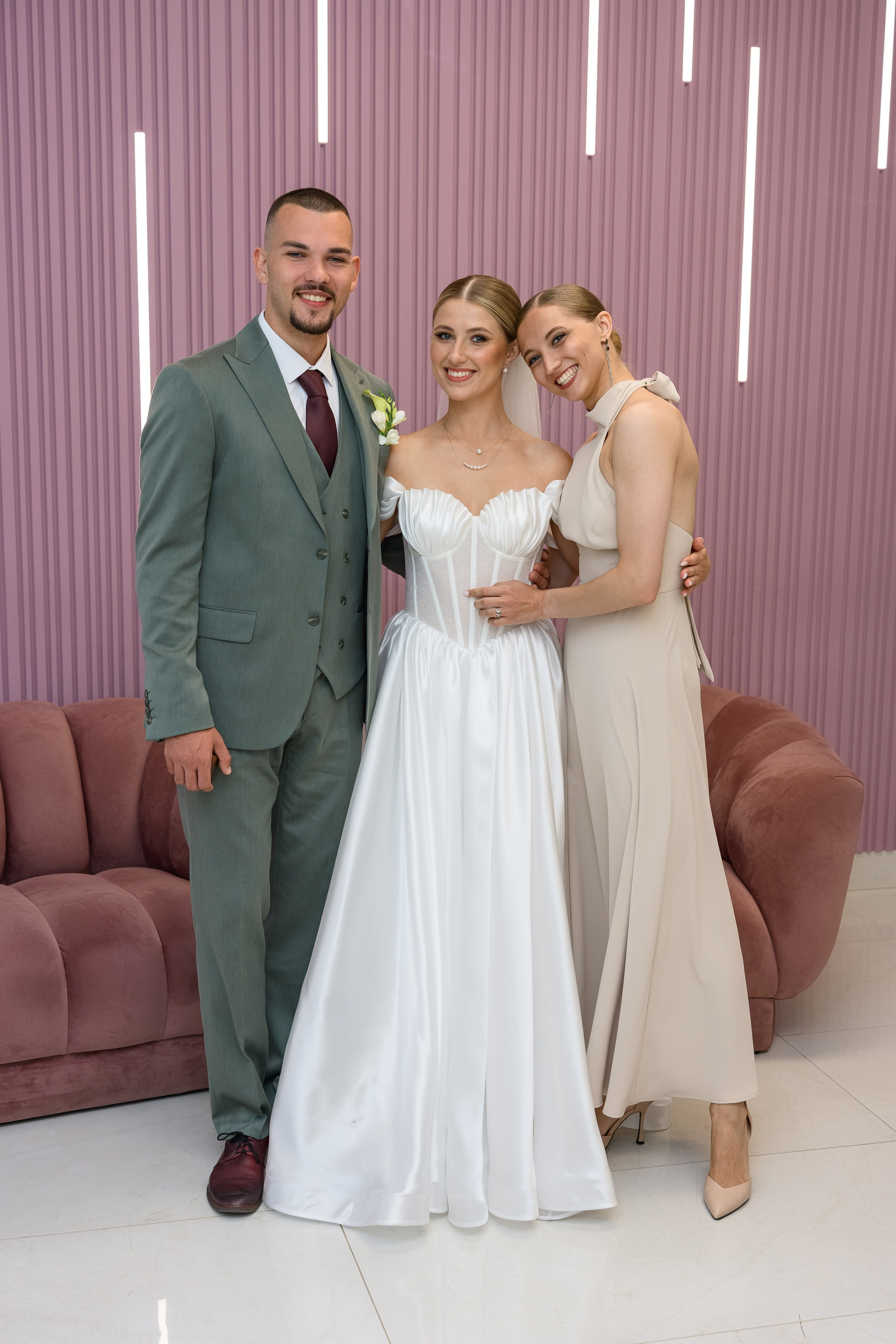 Свадебная фотосессия в отеле «Милан». Свадебный фотограф Москва Юрий Кульман