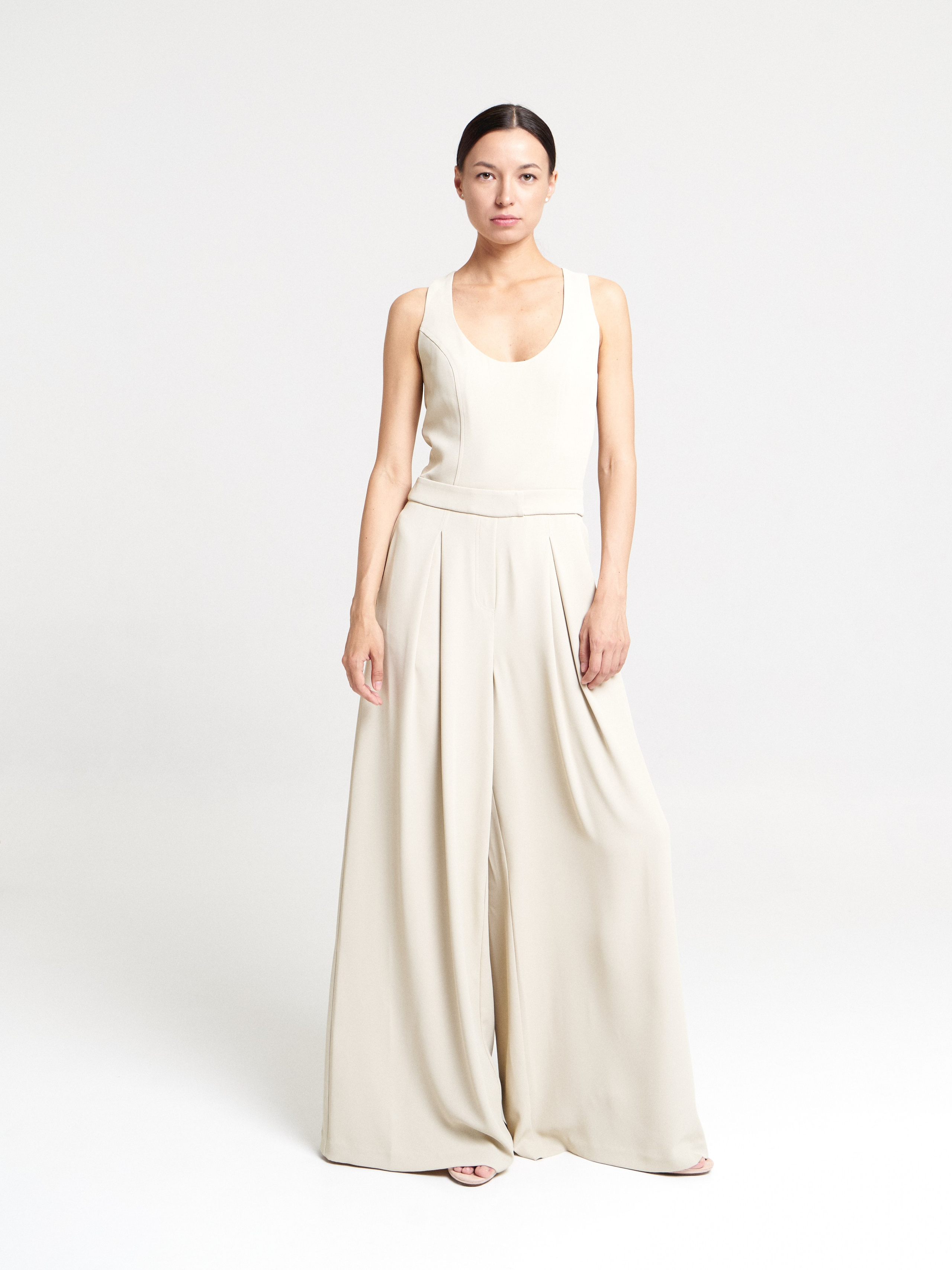 KATALOG. Съёмка для брендов одежды и маркетплейсов в Санкт-Петербурге