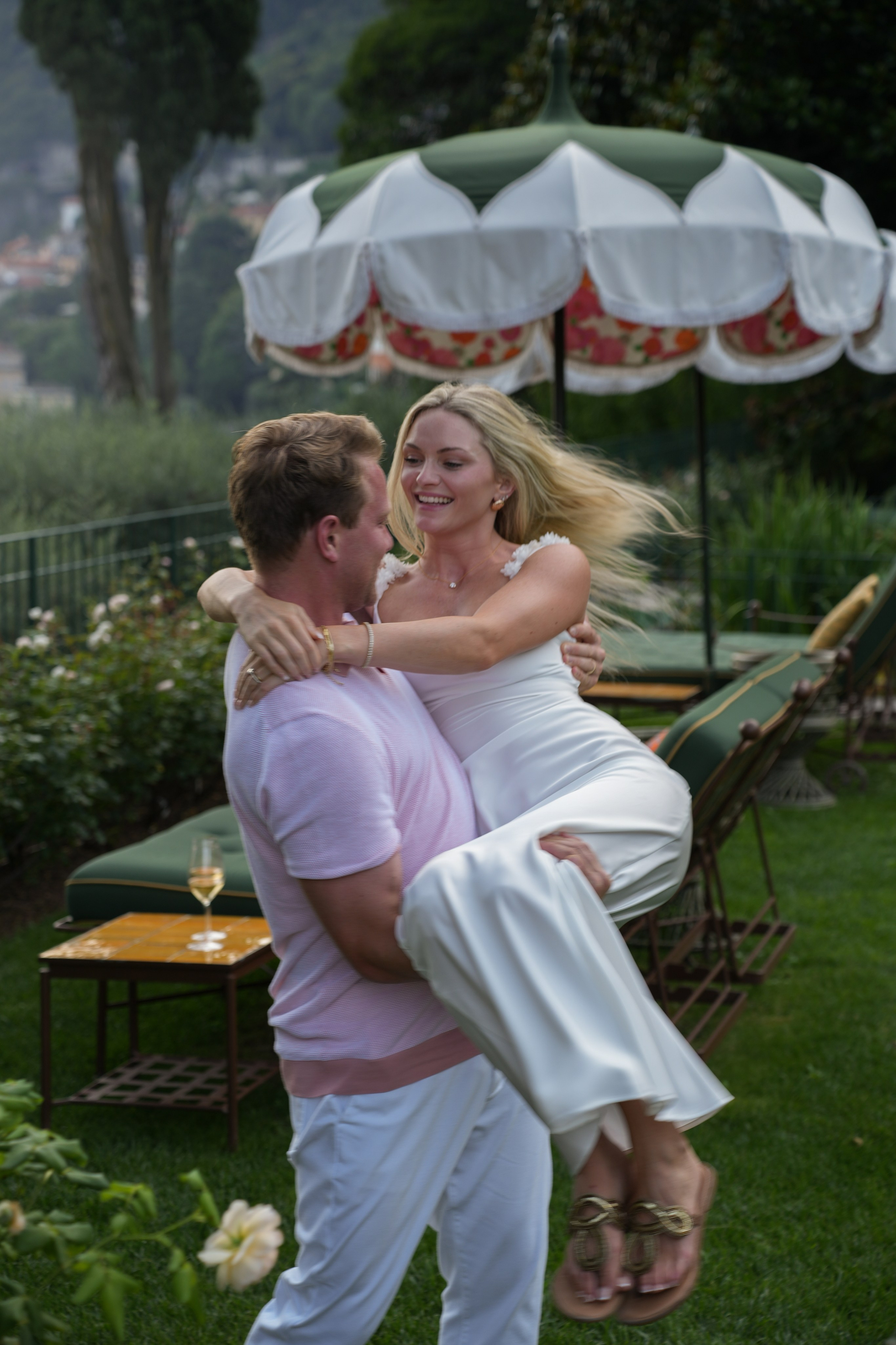 Sarah & Husband. Maria Anistratova | Destination Photographer, Videographer & Drone Pilot — Lake Como