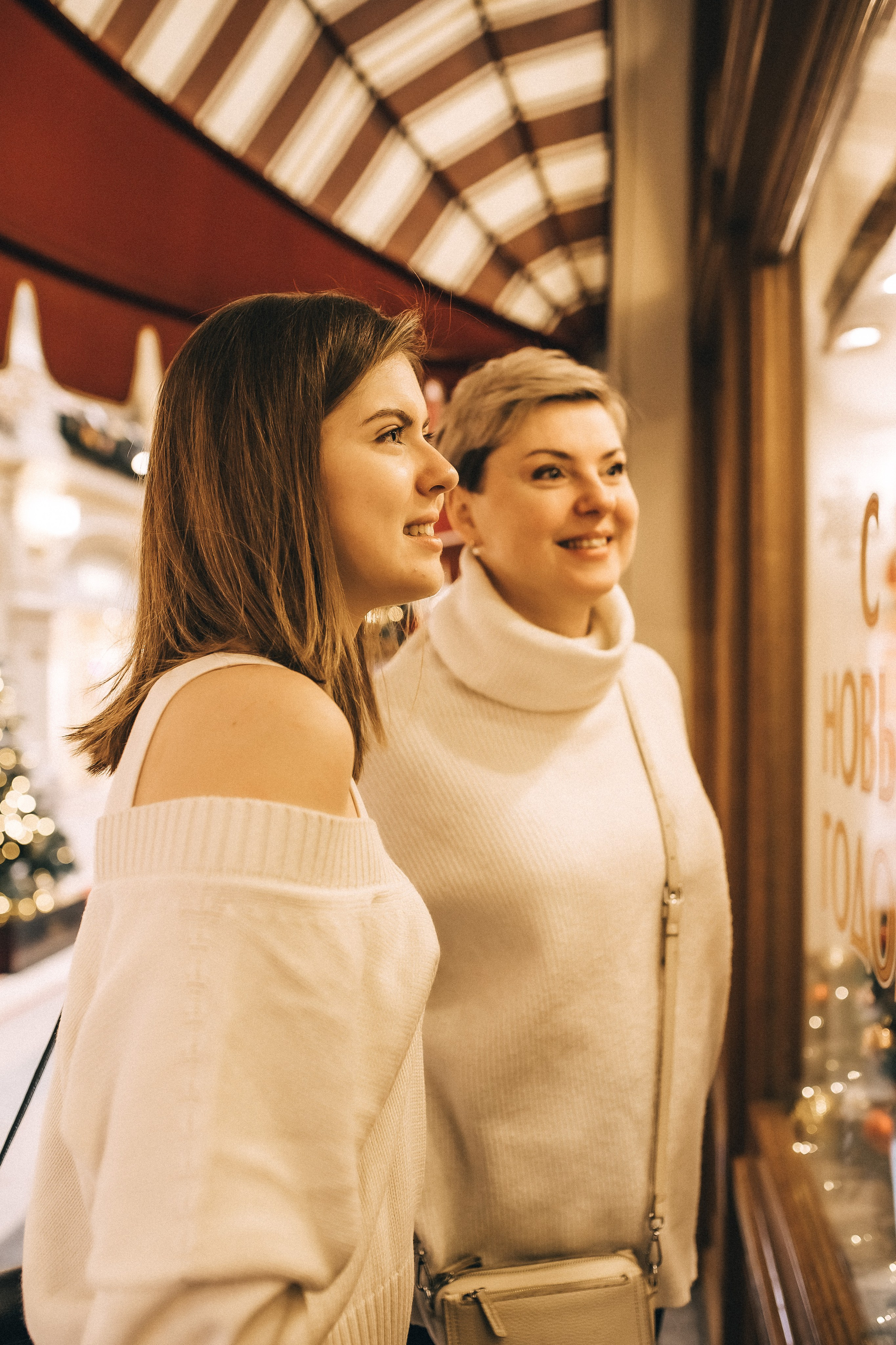 ГУМ и новогодняя ярмарка. Юля и Валя!. Профессиональный фотограф, Москва |Видное Елена Елизарова