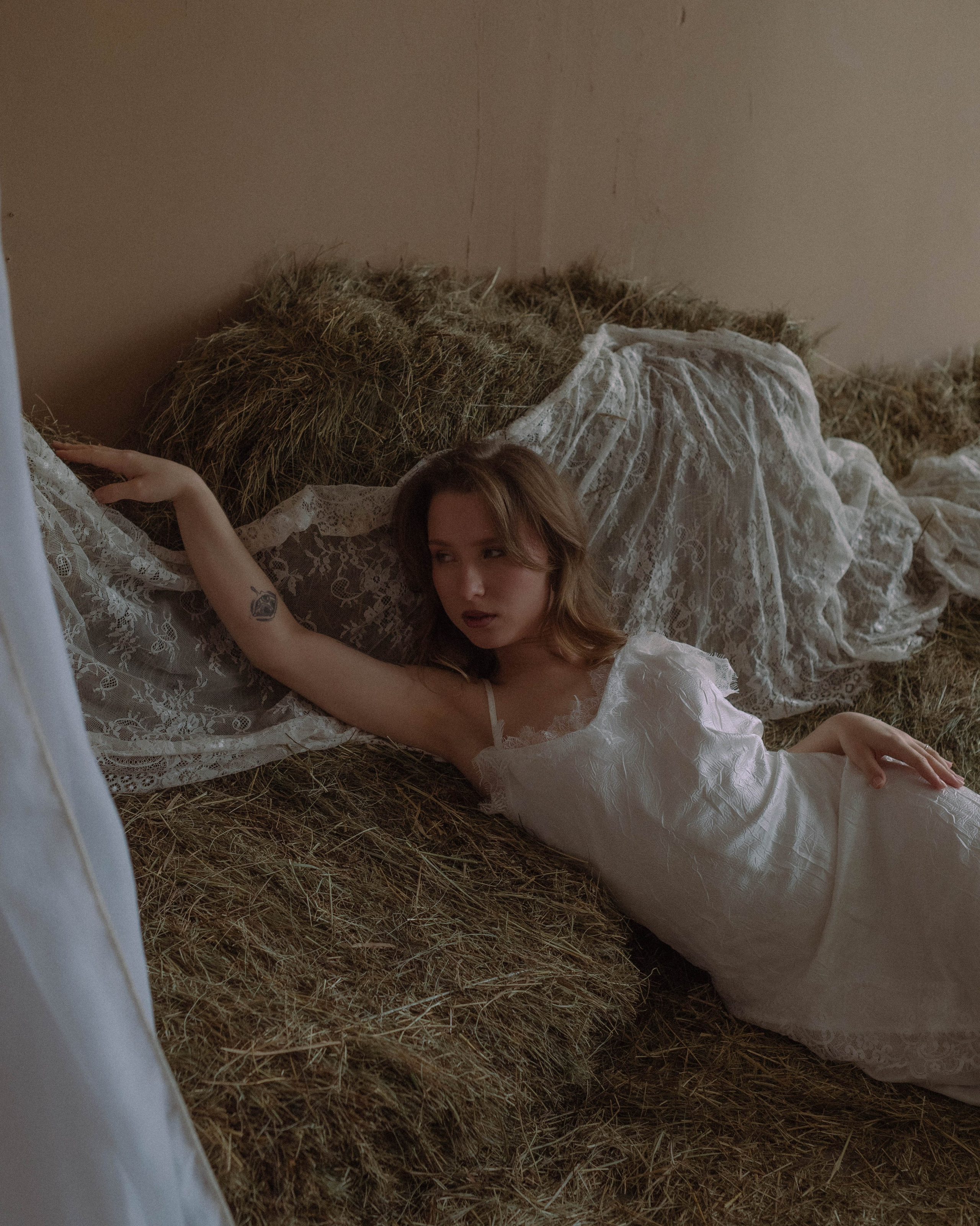Кристина. Женский фотограф. Создатель украшений ручной работы. Модель