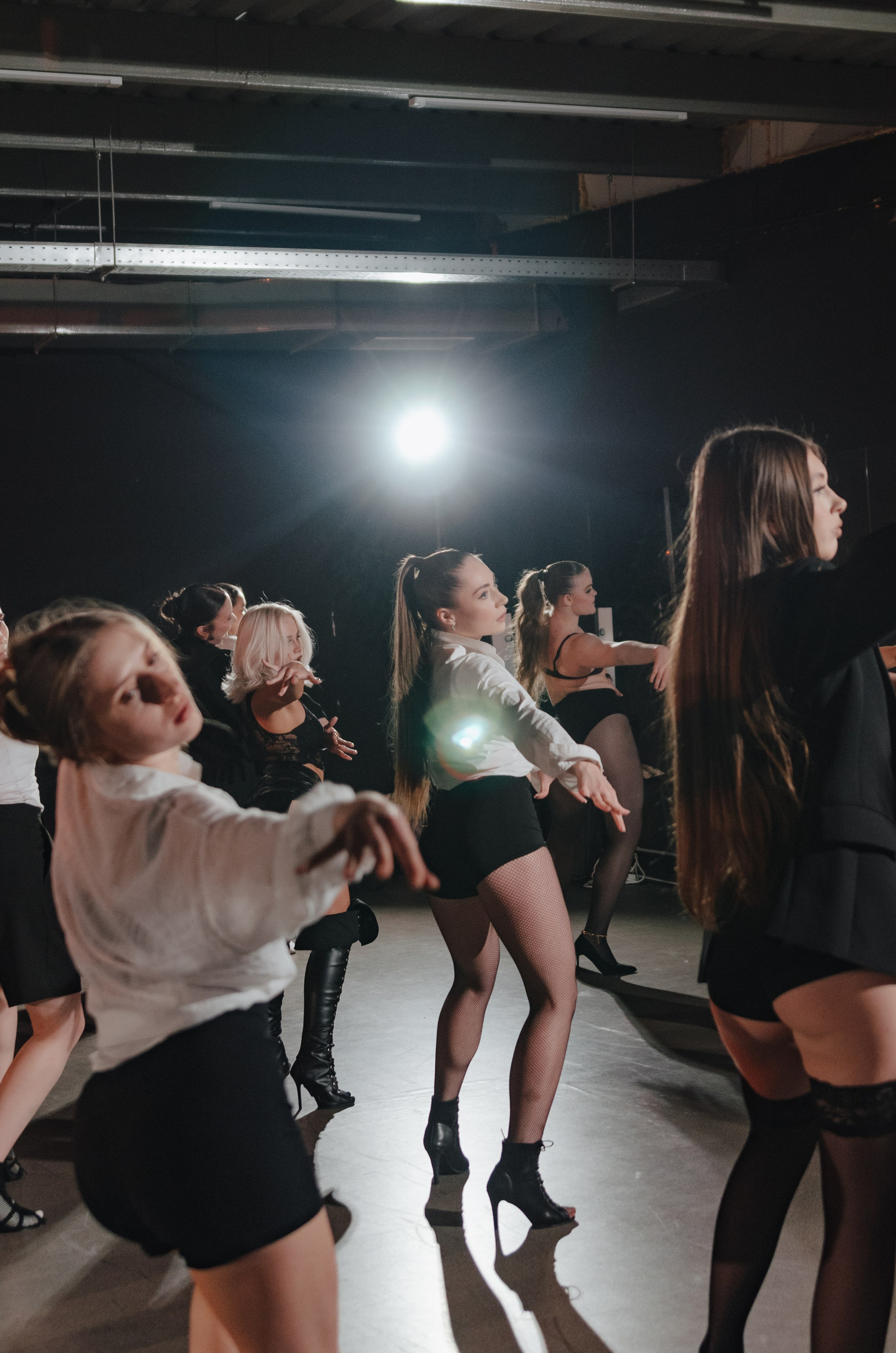 Birthday heels class Екатерины Ингачевой. Денисова Аля — фотограф для парных съемок и индивидуальных историй в Барнауле