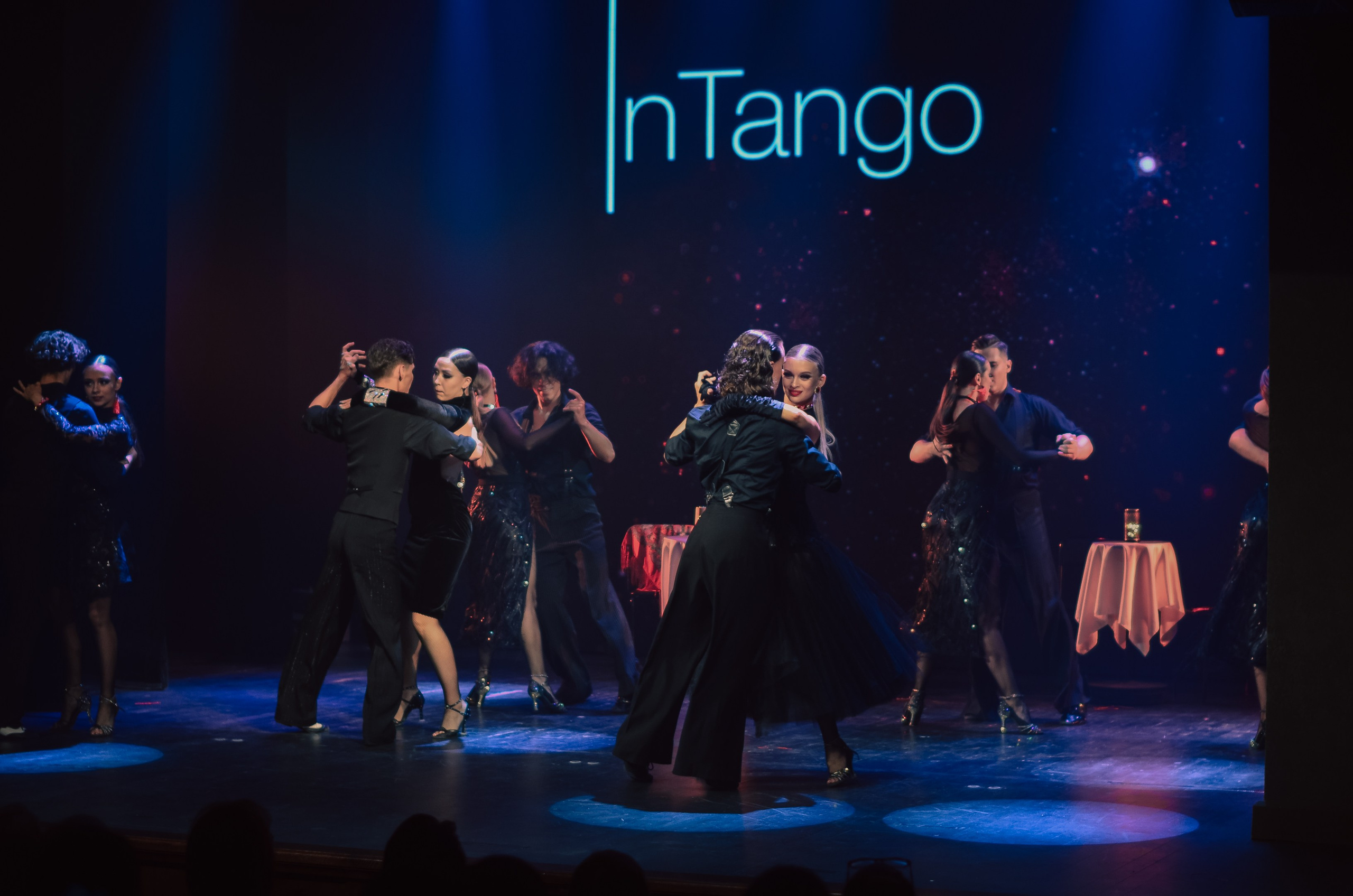 Фоторепортаж танцевального мероприятия. Денисова Аля — фотограф для парных съемок и индивидуальных историй в Барнауле