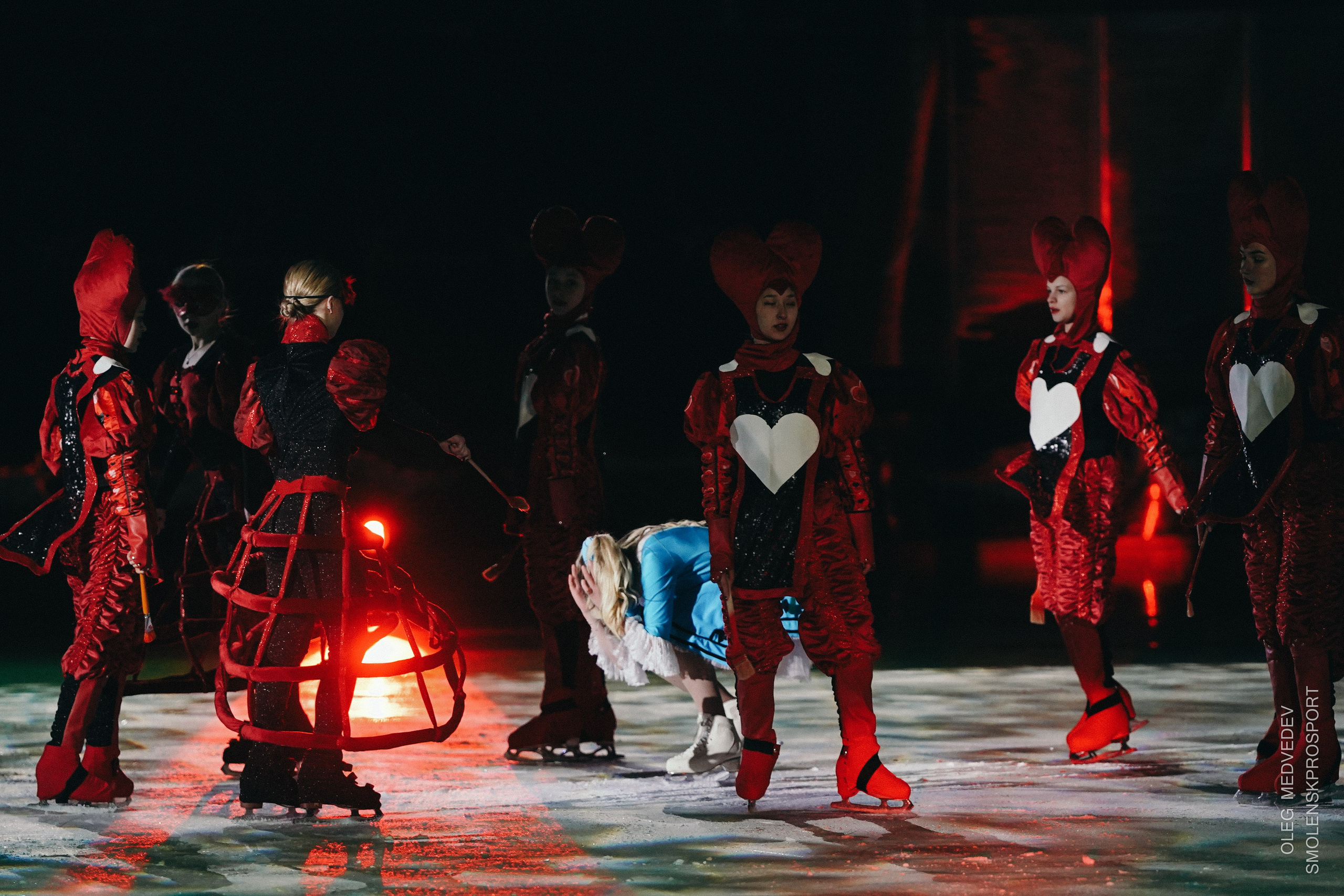 Алиса в стране чудес шоу на льду. Спортивный фотограф Олег Медведев | prosport67 | Смоленск