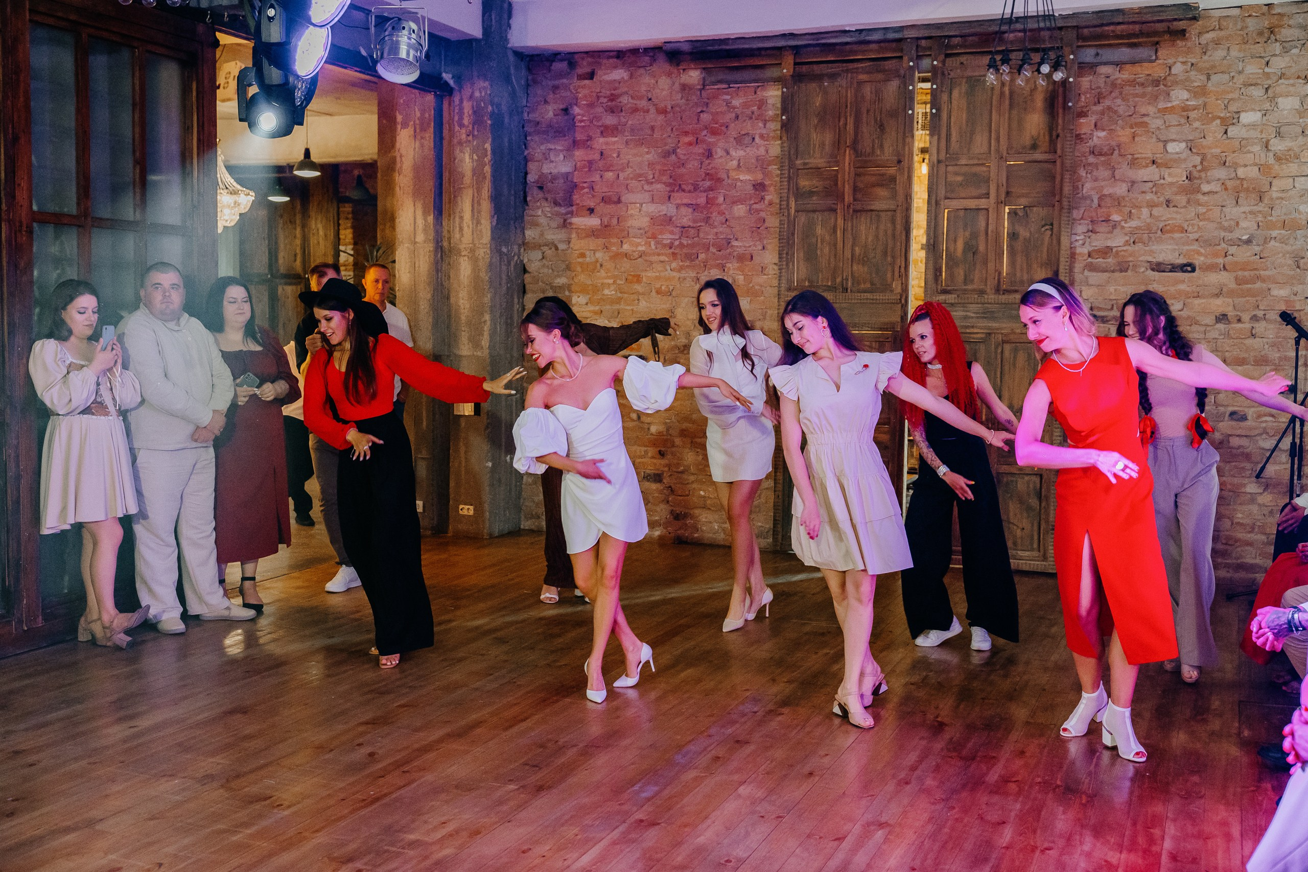 Екатерина и Константин. Главная