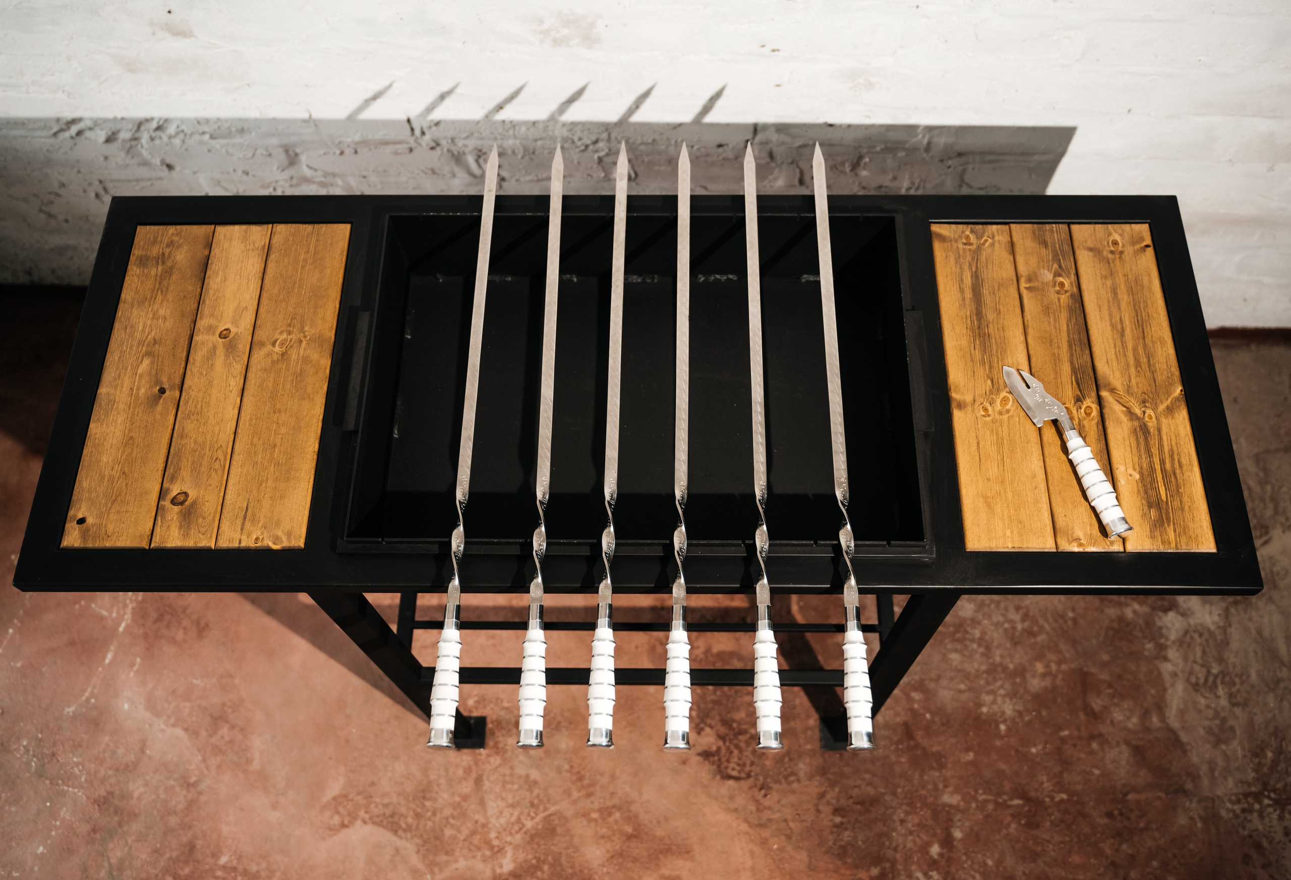 Мебель на заказ Ставрополь. LoftKost изготовление мебели Лофт в Ставрополе