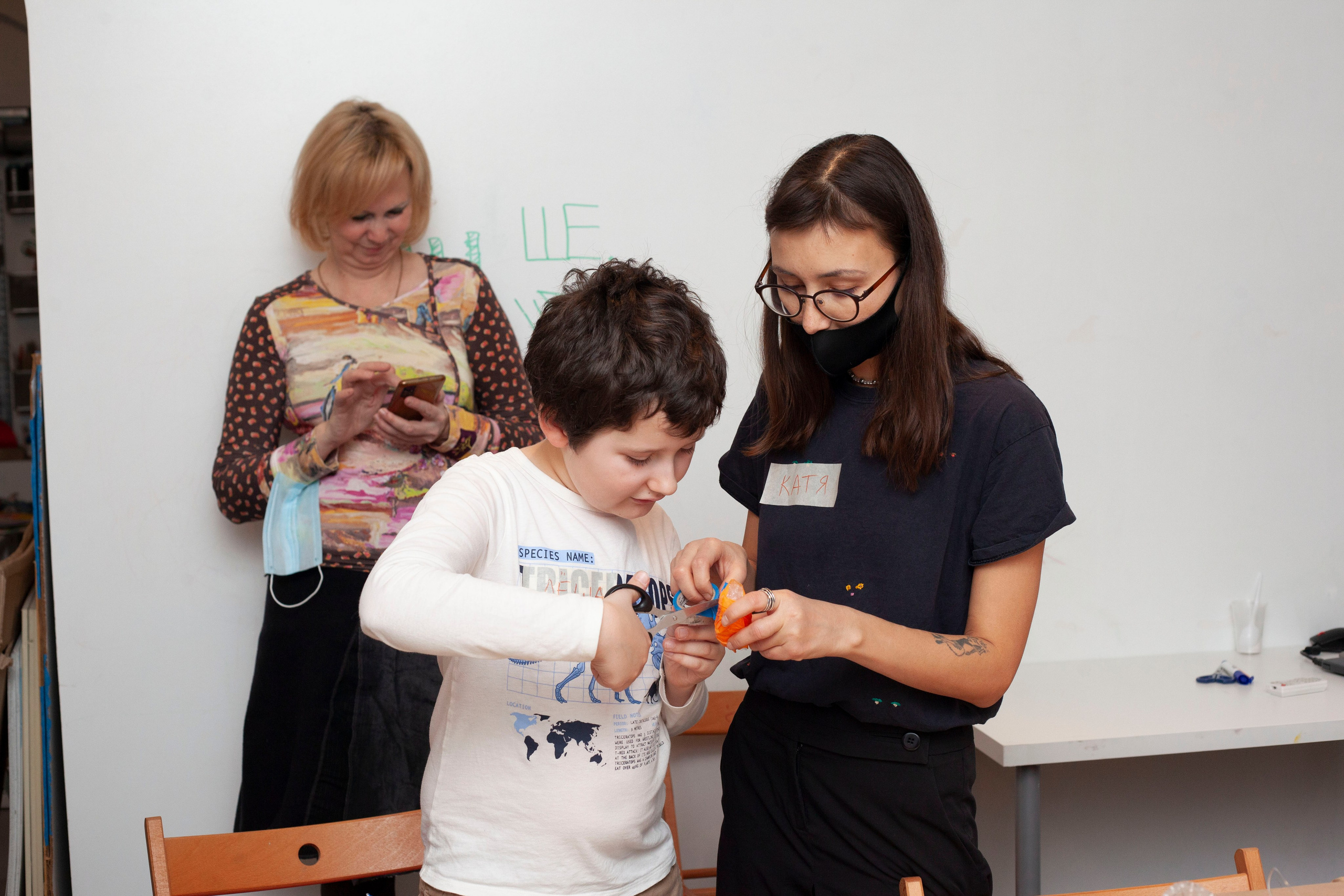 Детский мастер-класс в ММОМА. Stanislav Baryshev — People. Emotions. Atmosphere