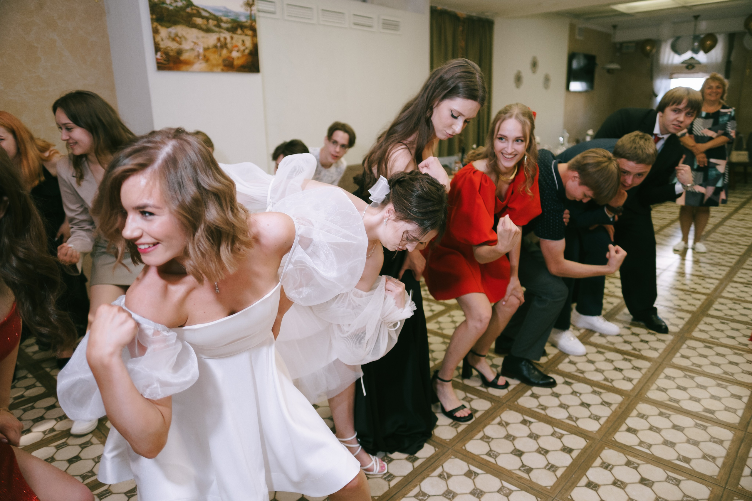 Выпускной школа 33. Свадебный и репортажной фотограф Денис Ожигин в Краснодаре и Краснодарском крае