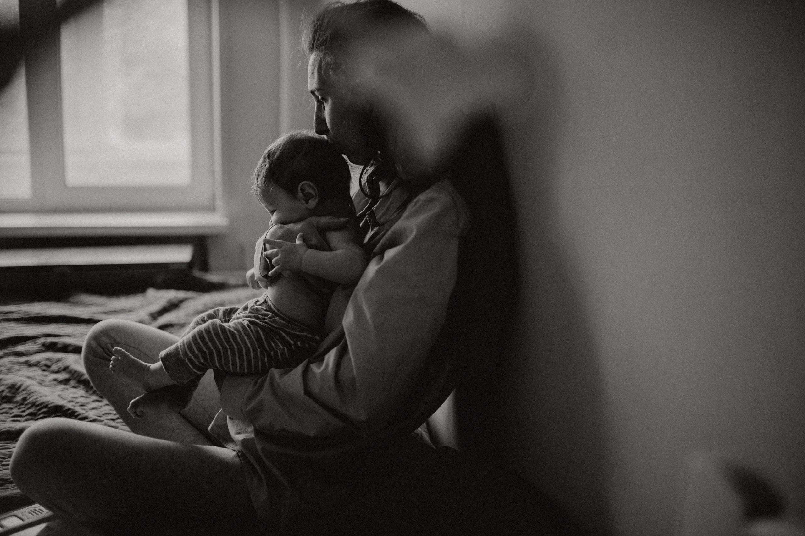 Оля и малыш дома. Семейный, детский фотограф, видеограф. Город Владивосток Рубцова Юлия