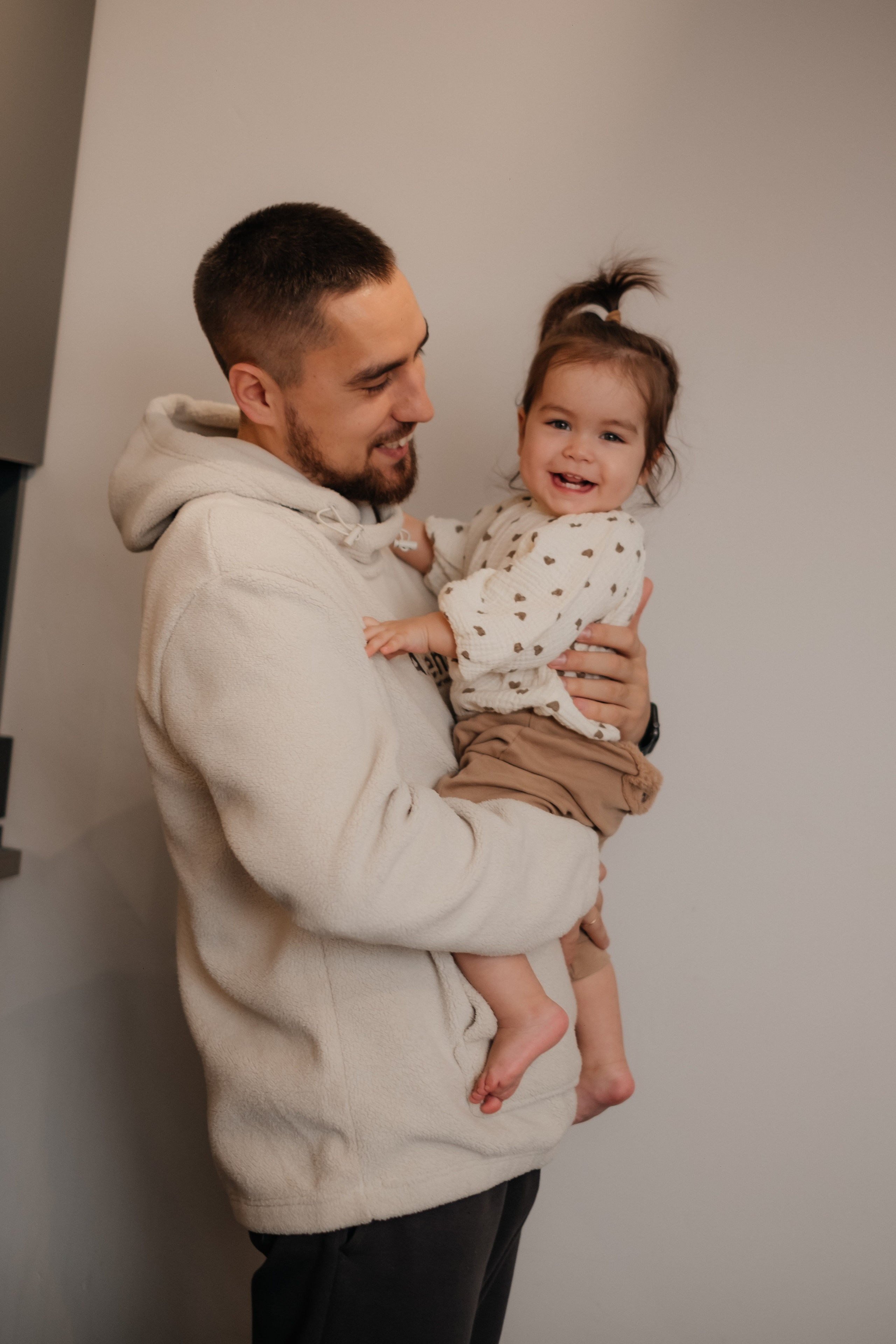 Катя, Саша и Еся | домашняя съемка. Фотограф в Новосибирске Диана Ильиных