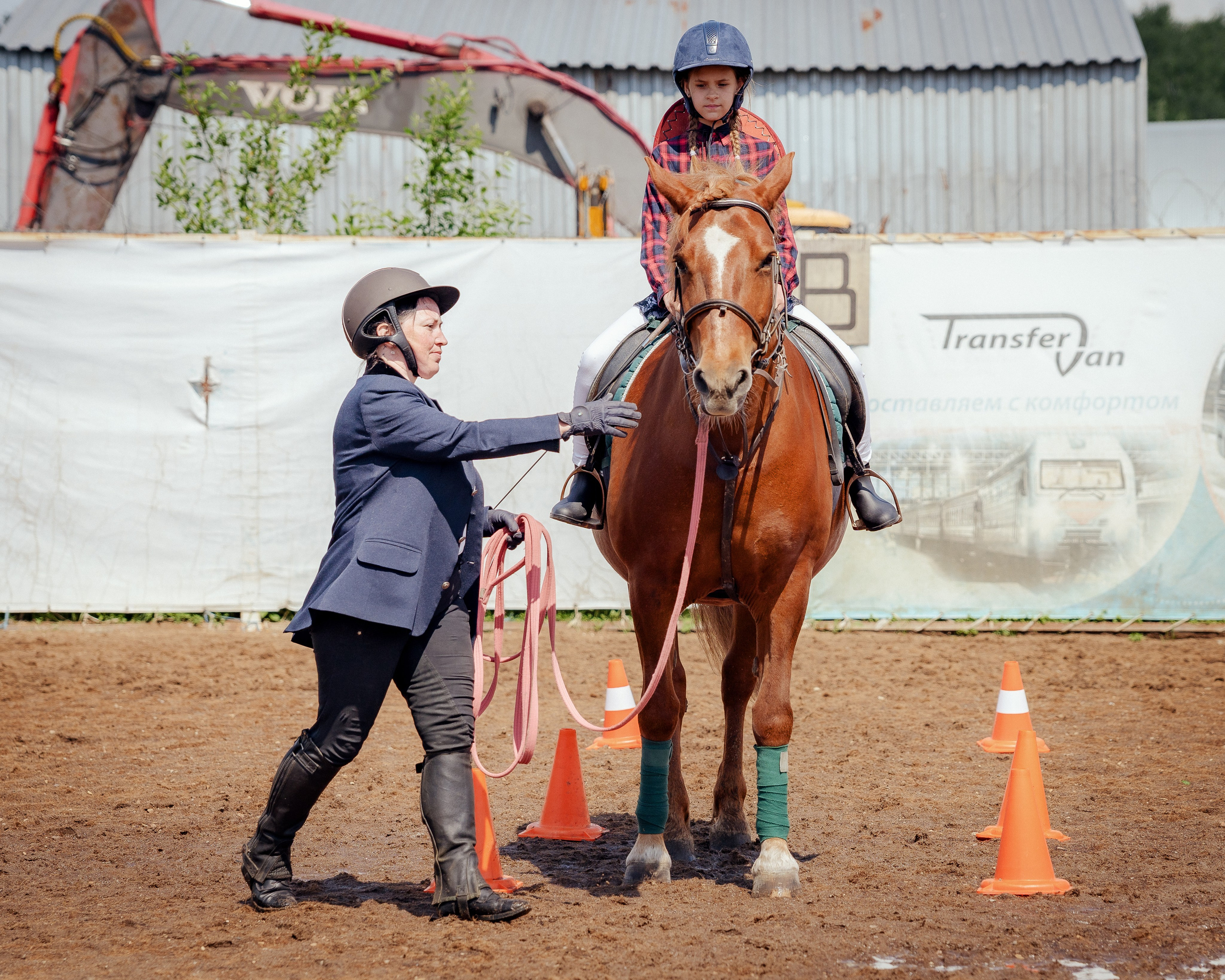 Конный клуб Горки. Портретный и семейный фотограф в Москве/Видное