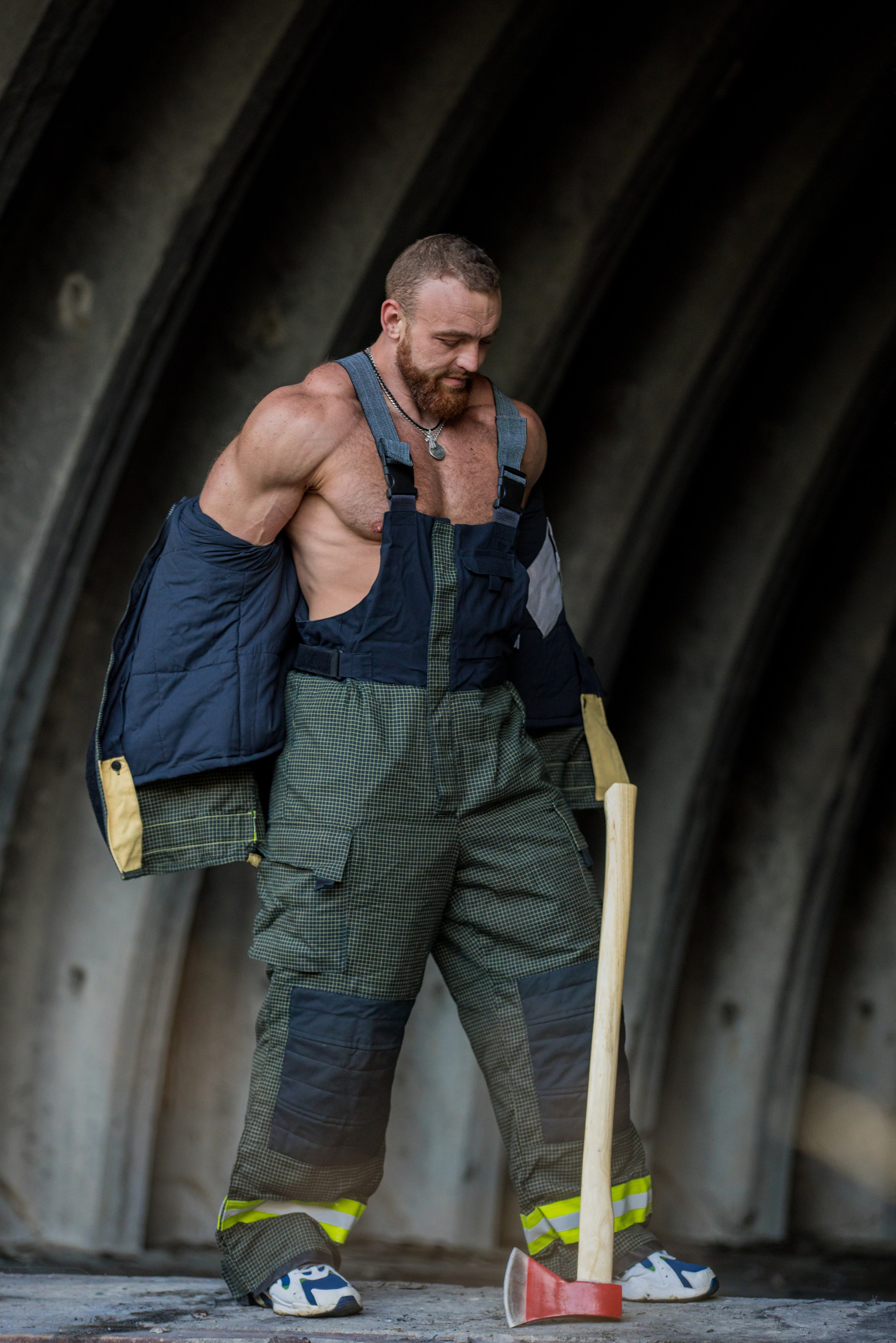 Эстетика мужского тела осень 2023. Фотограф-анималист Юлия Германика