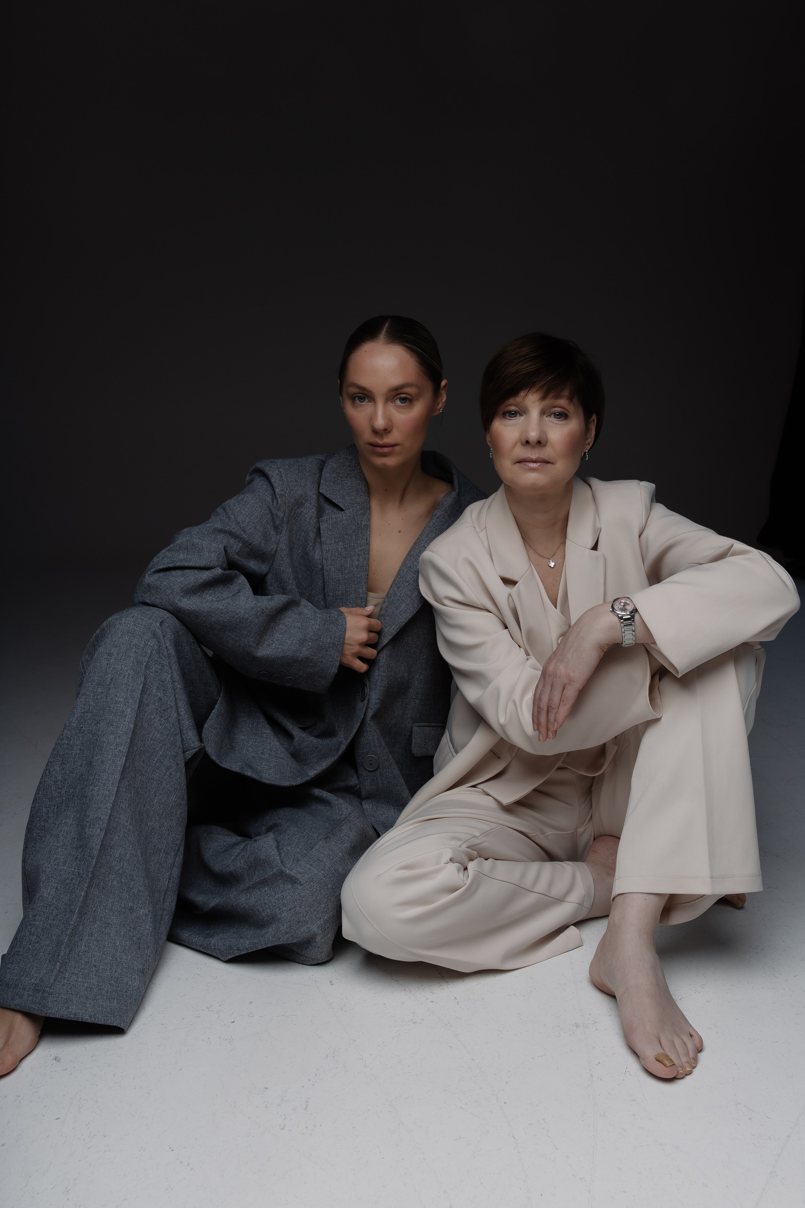 Мама и дочь, минимализм. СВАДЕБНЫЙ ФОТОГРАФ ЧЕЛЯБИНСК