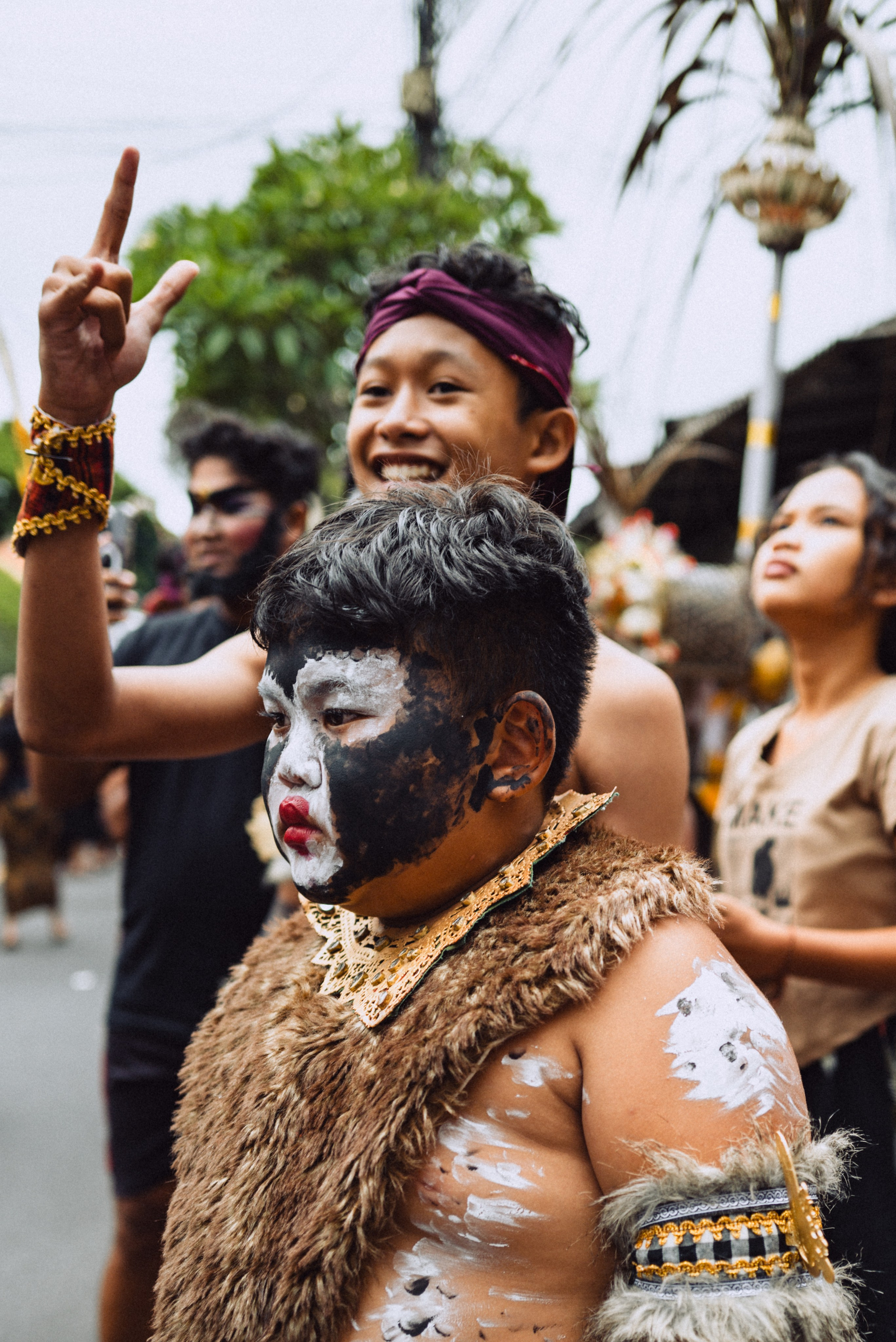 Street. Если ты на Земле — звони