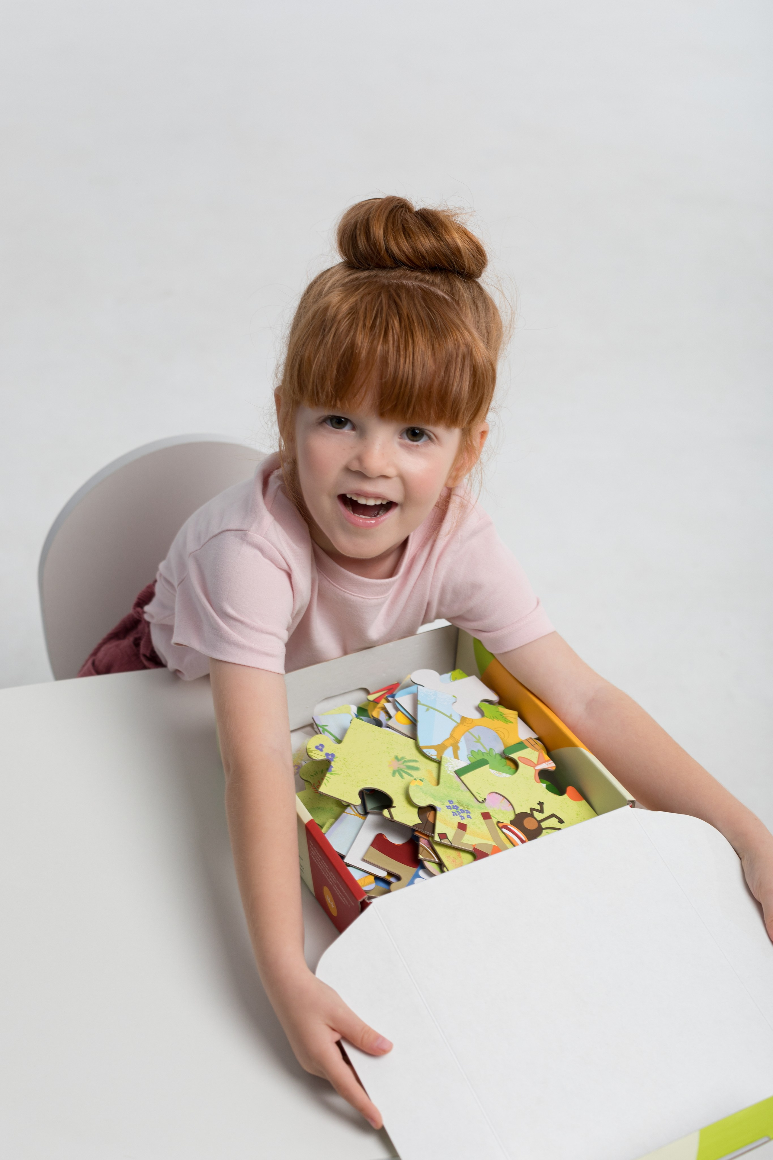 Каталожная съемка в циклораме для бренда детских товаров. Детский и контент фотограф Надя Волкова Санкт-Петербург