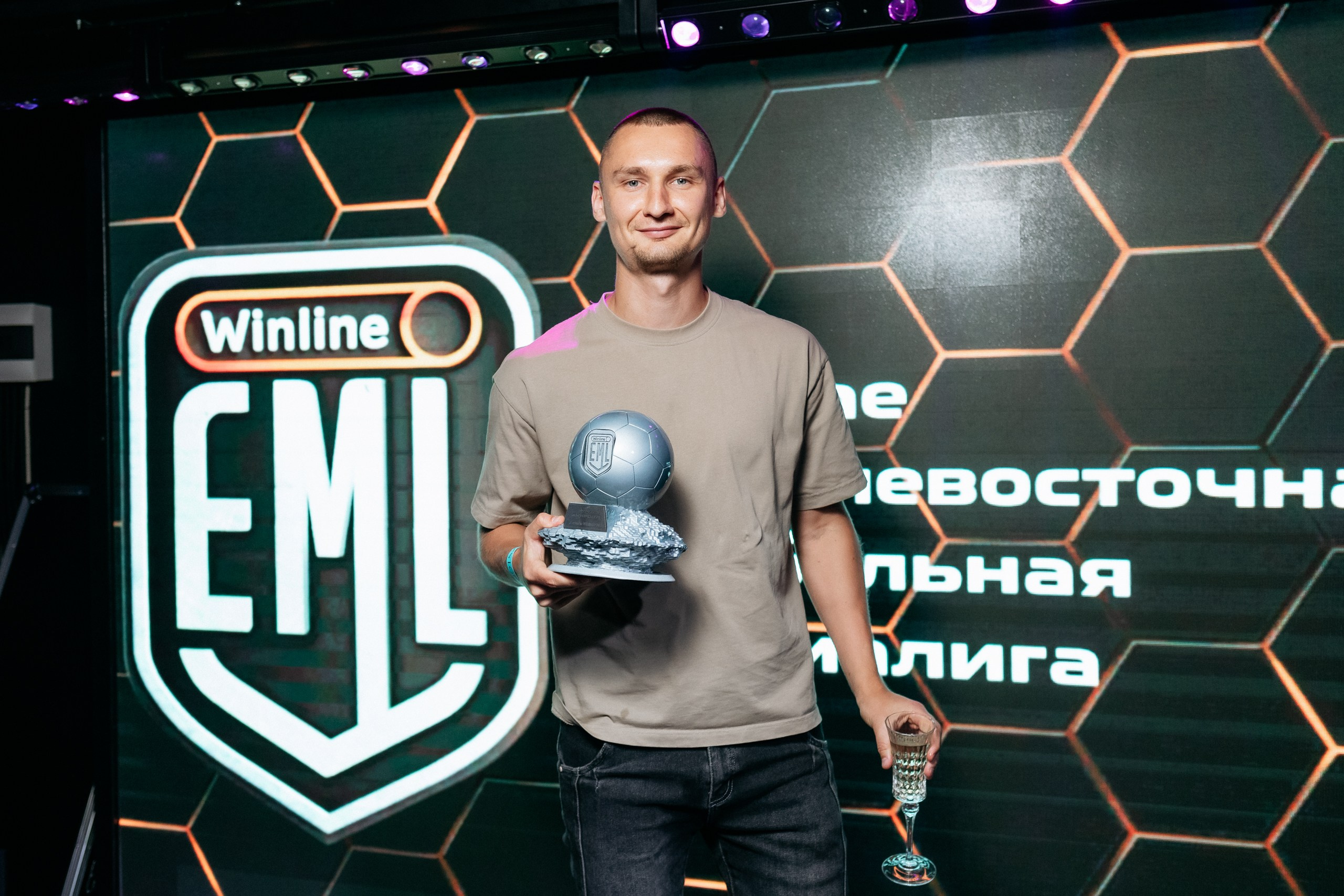 МЕДИА ЛИГА — AFTER PARTY. СВОИ. ФОТООТЧЕТЫ-СОБЫТИЯ-МЕСТА