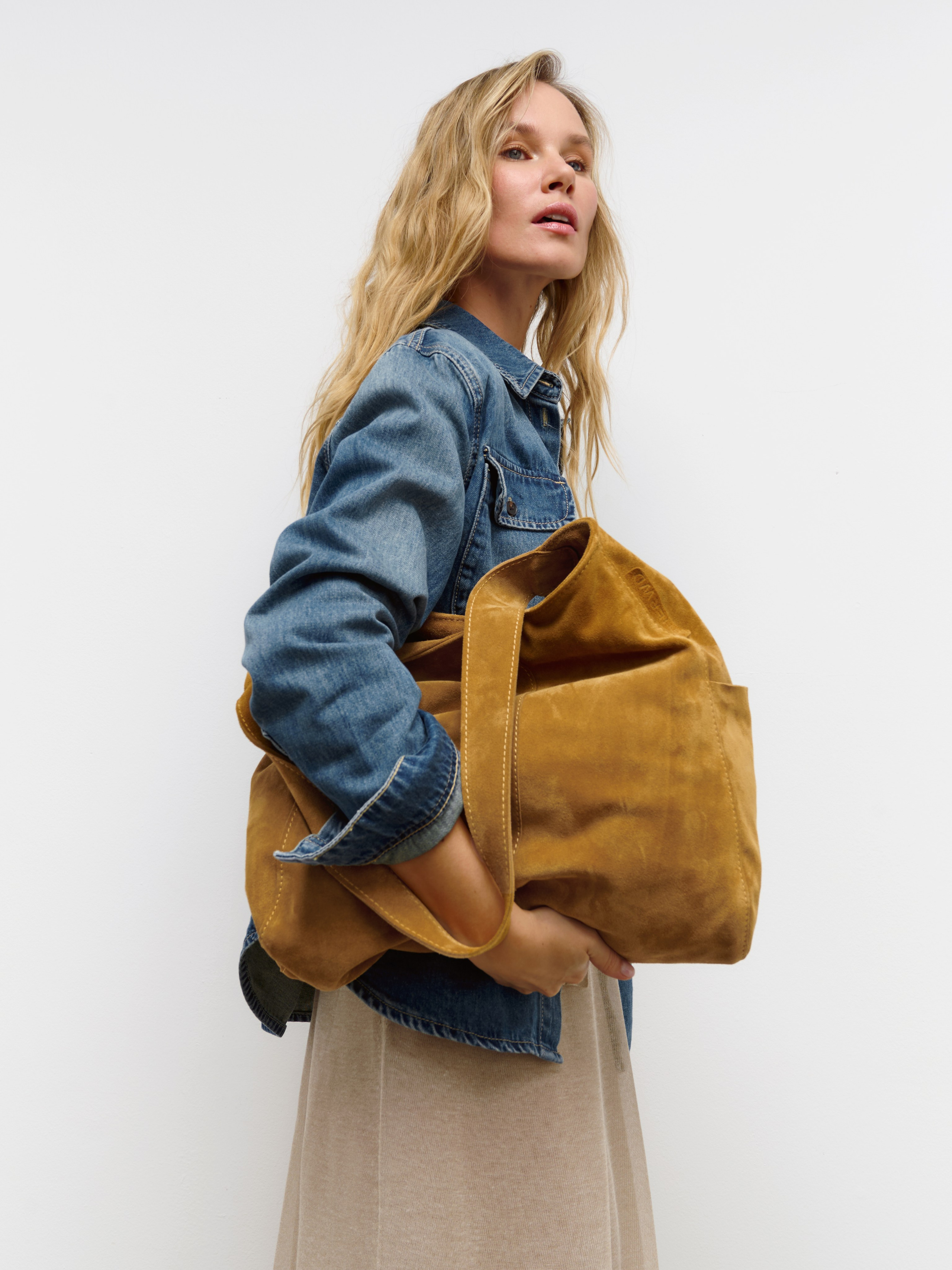 Каталог для бренда SHERWD. Fashion фотограф в Москве Ксения Чупрунова