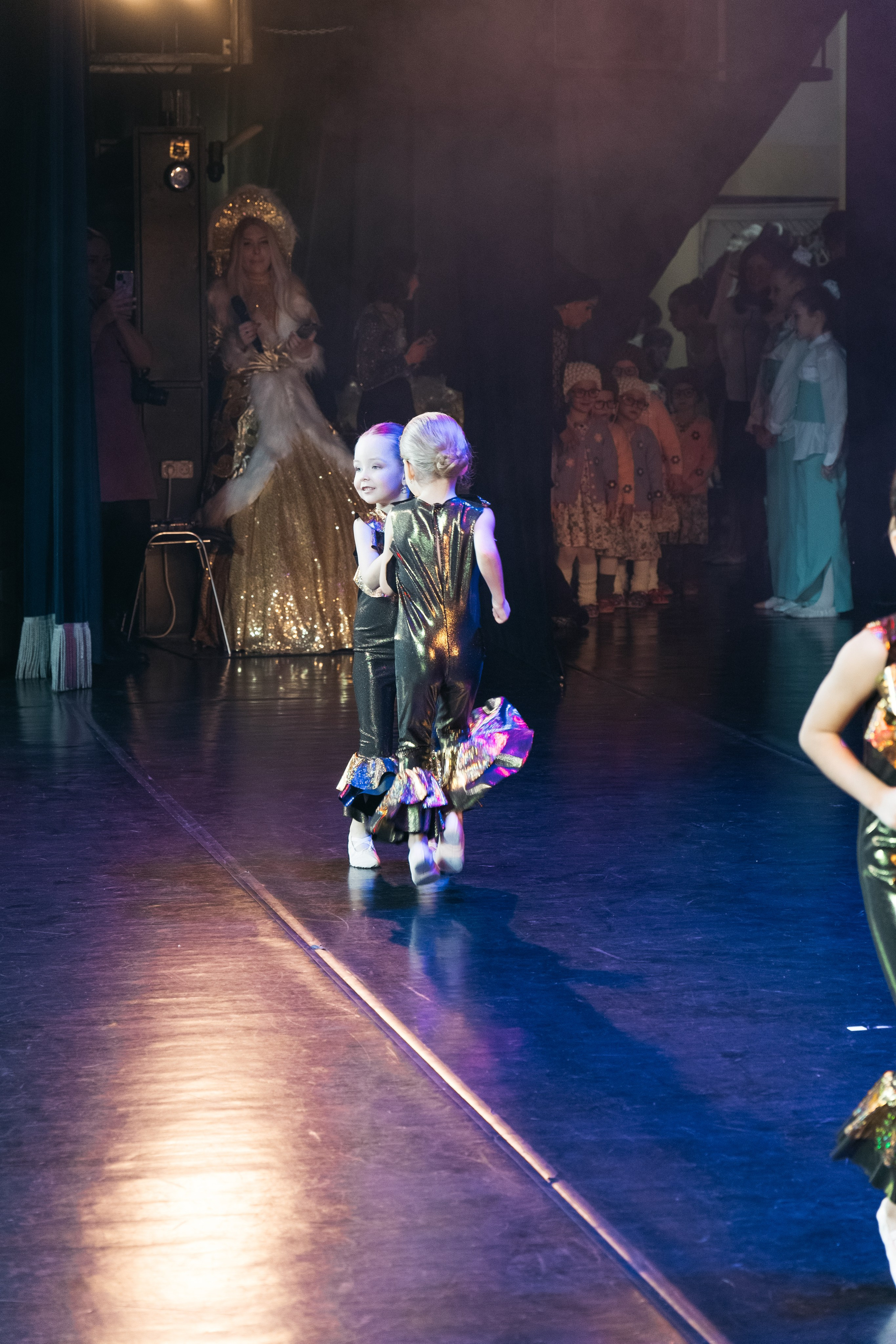 СурГУ 23.12.23. Репортажный и свадебный фотограф в Сургуте