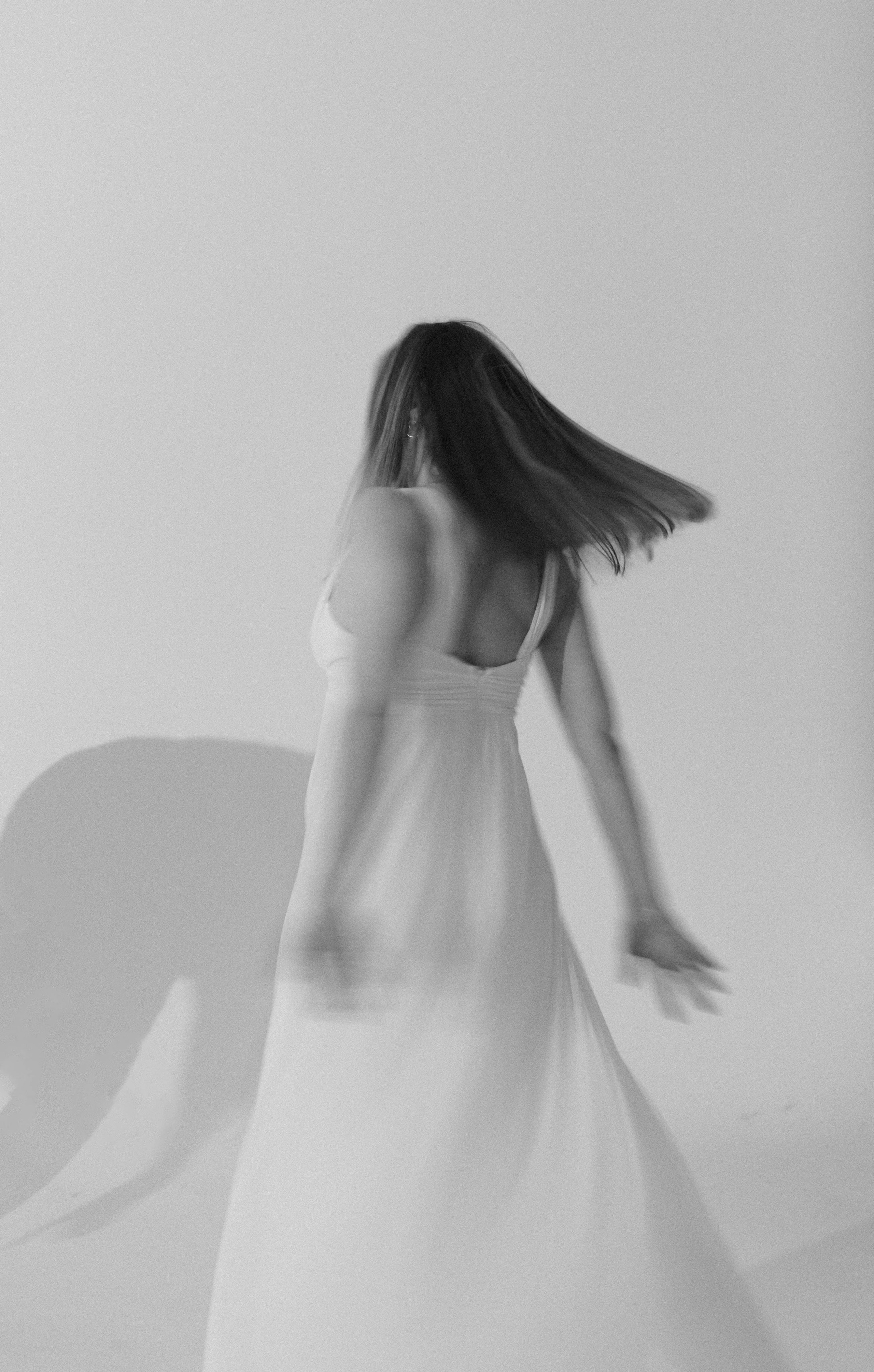 From in(out)side / photo-dance therapy. Алисия Гадеева | Концептуальный фотограф mixed media | Санкт-Петербург