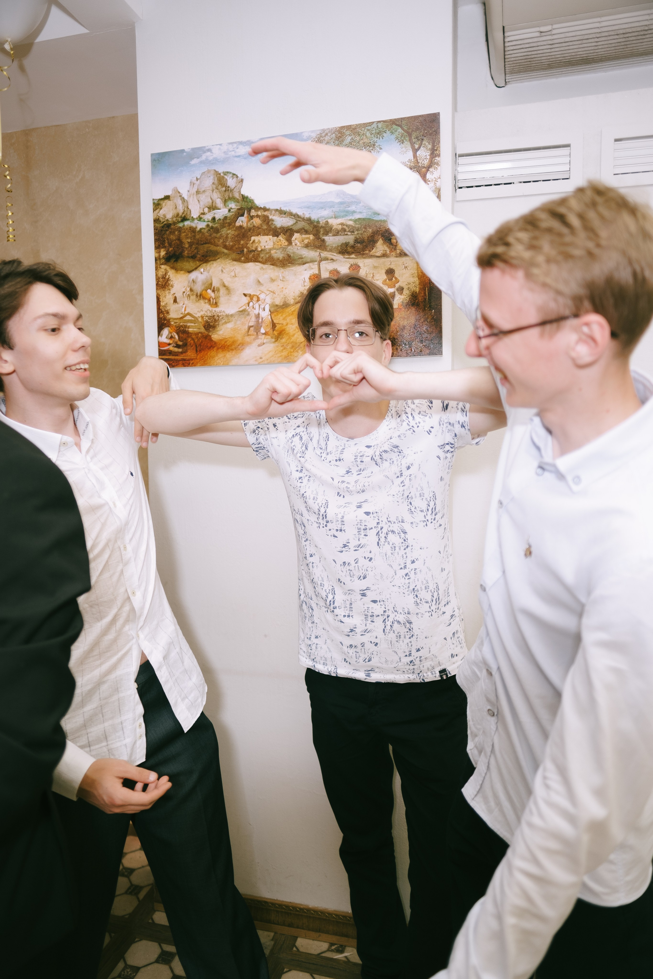 Выпускной школа 33. Свадебный и репортажной фотограф Денис Ожигин в Краснодаре и Краснодарском крае