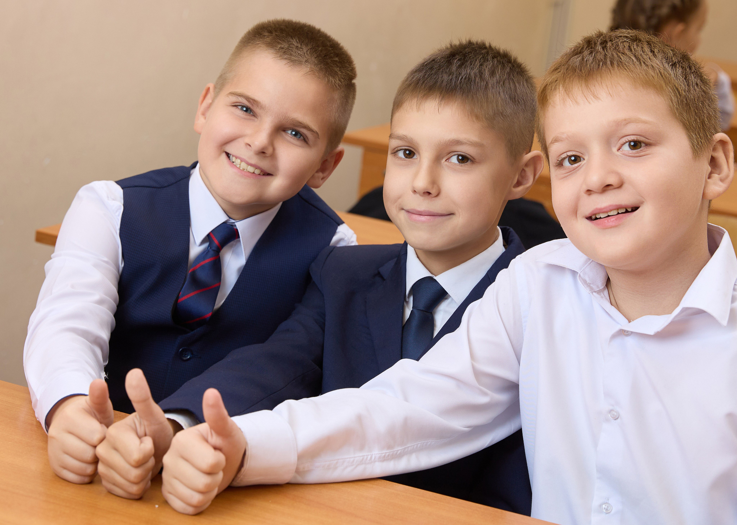 Альбом 25 разворотов. Выпускные альбомы для детского сада и школы в Брянске