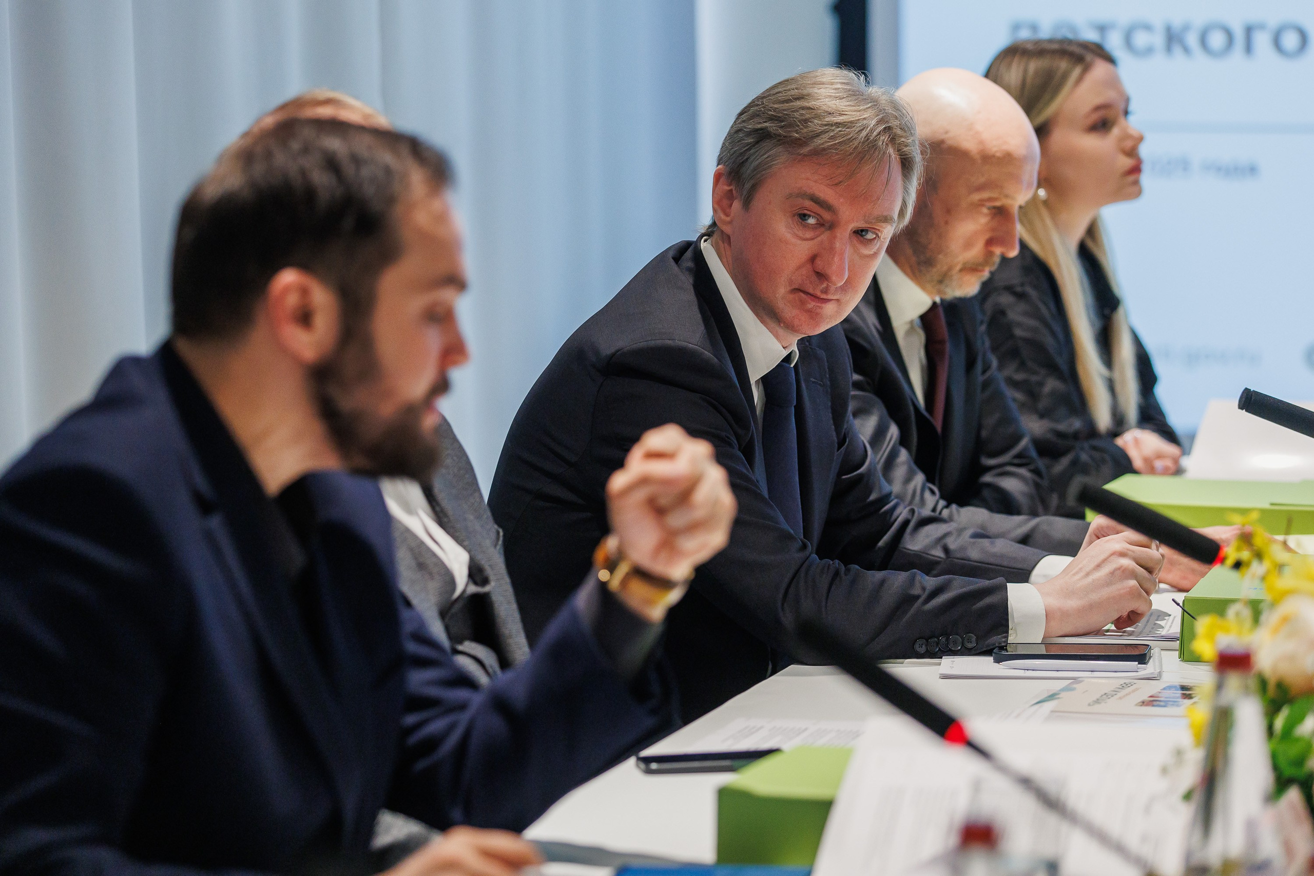 Экспертная дискуссия на тему: “Ответственный подход к созданию детского и семейного контента”. Photographer Danil Aykin