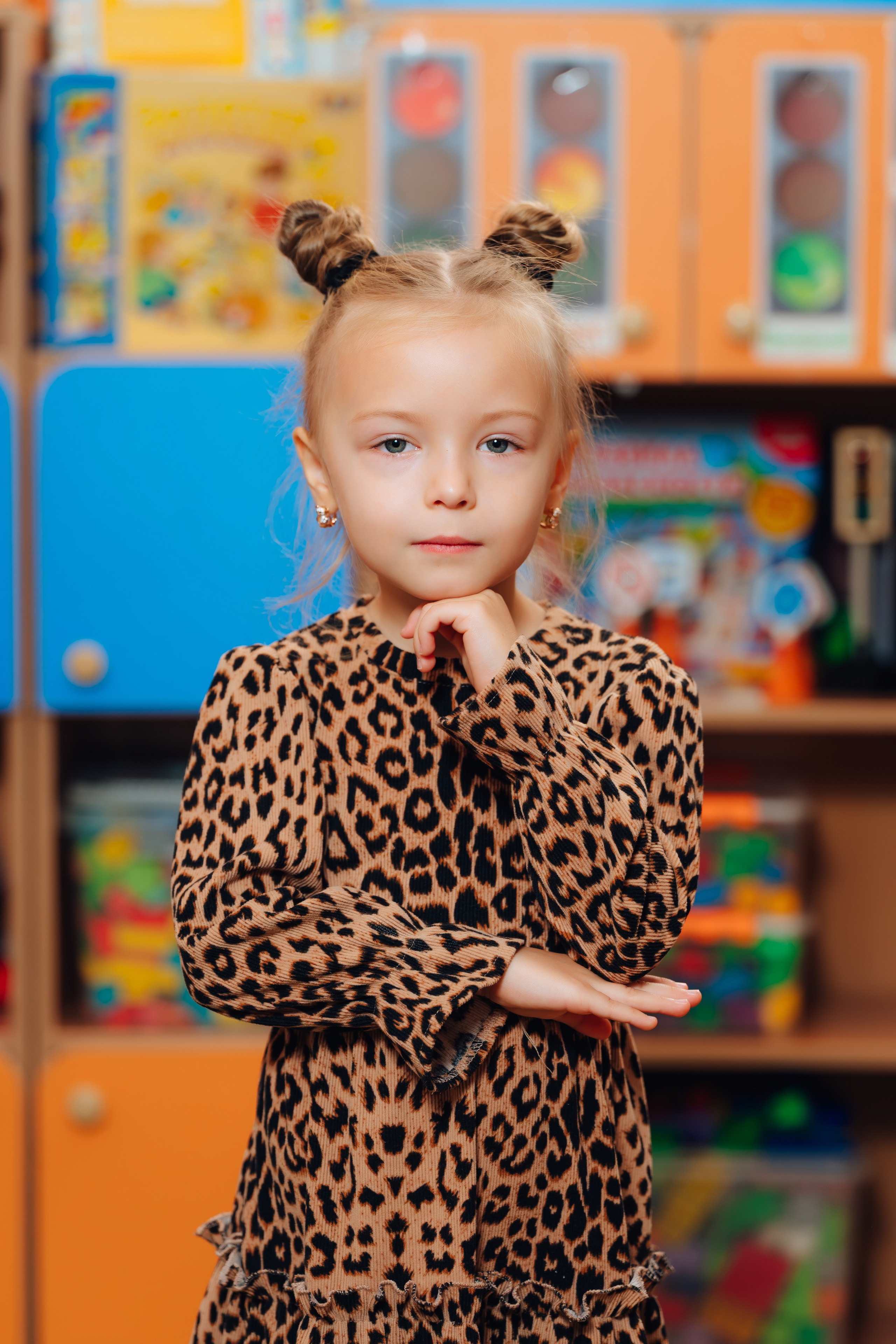 Портреты в интерьере группы. Детский и семейный фотограф Катерина Мишина