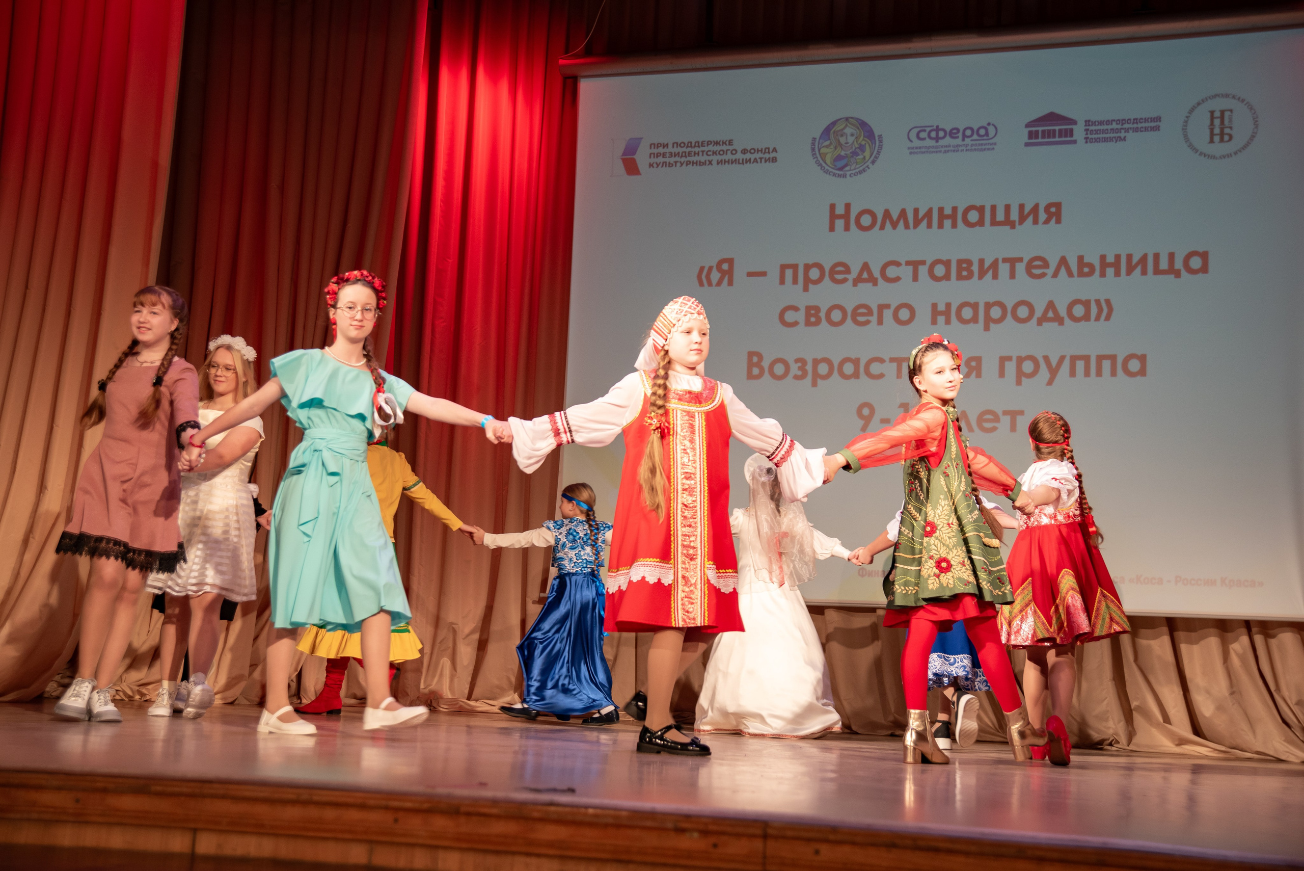 Репортажная съёмка концерта в Нижнем Новгороде. Фотограф Макс Огурцов в Нижнем Новгороде