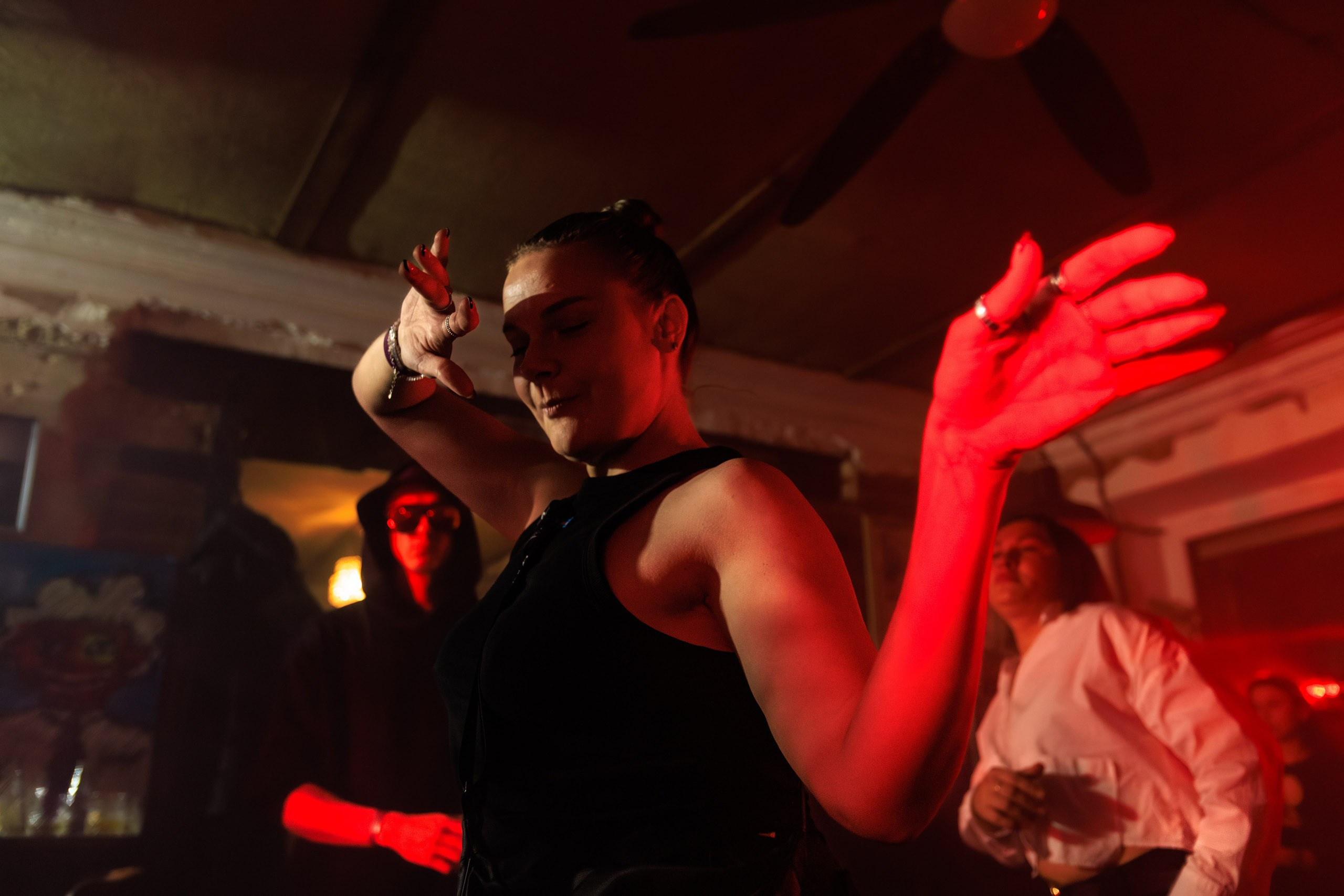 Octave (Ro) x stndrt13. Репортажный фотограф Екатеринбург | Яркий, качественный репортаж | Концерты, клубы, репортаж, праздники, корпоративы