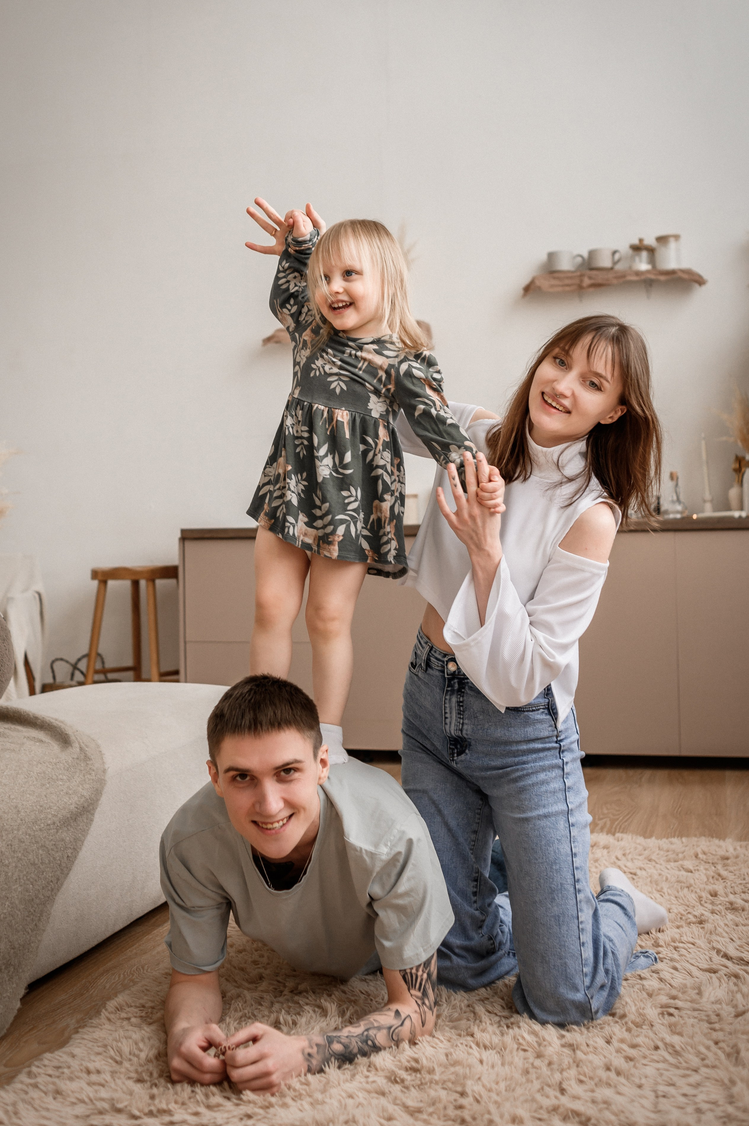 Детский и семейный фотограф в Рязани Валя Лялина. Фотограф новорождённых в Рязани, фотосъемка выписки из роддома, крещен
