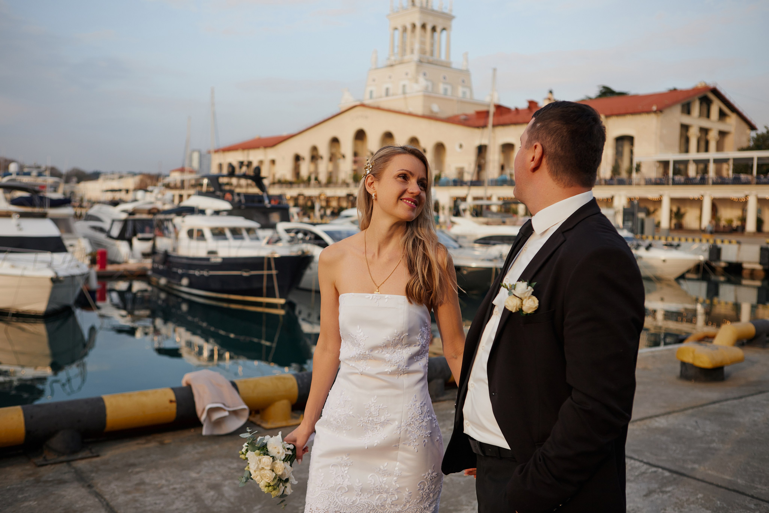 Свадебная фотосессия в Сочи. Фотограф Сочи-Красная поляна. Свадебный и семейный фотограф в Сочи-Красной поляне Ларионова Анна