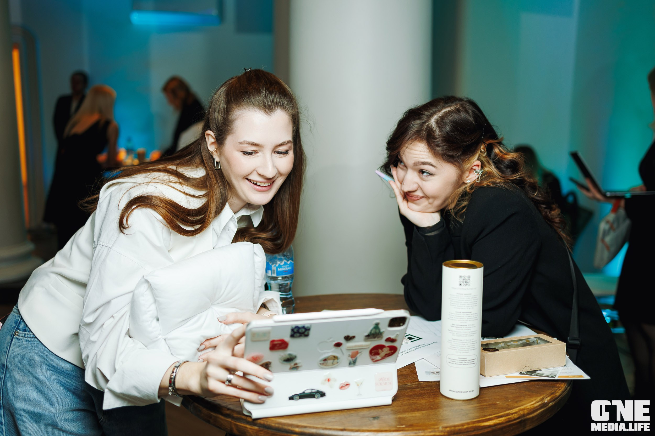 Фоторепортаж из кинотеатра Заря. One Media Life: фоторепортажи, фотоотчеты с мероприятий и заведений