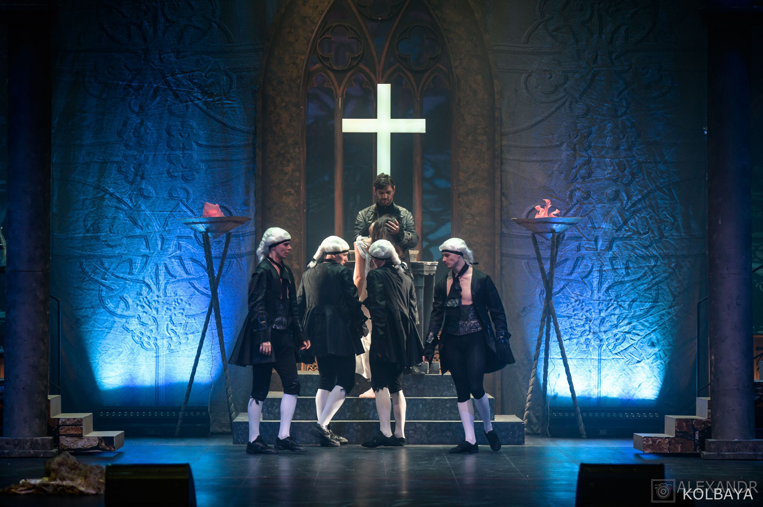 Опасные связи. Концертный и театральный репортажный фотограф в Москве Александр Колбая