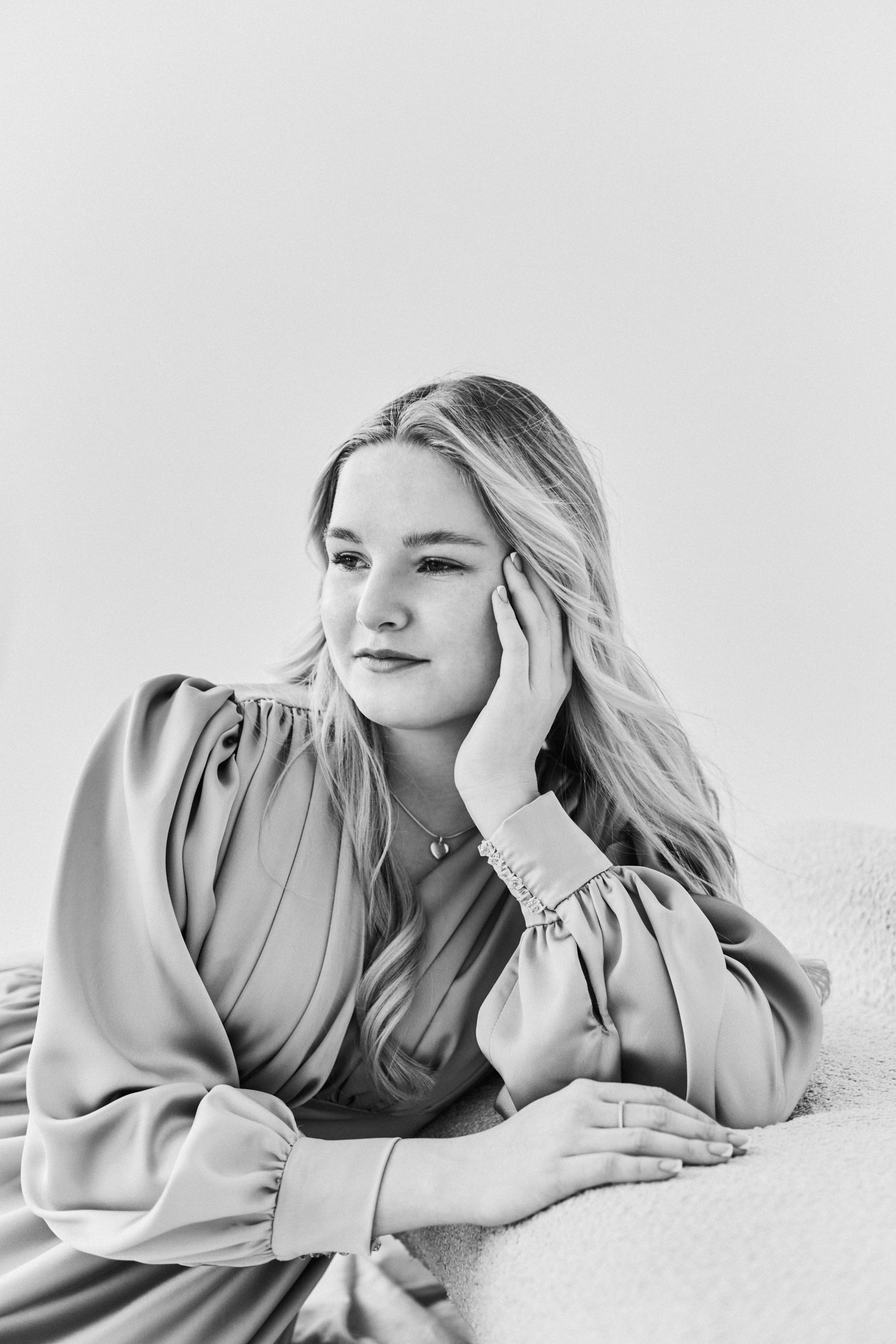 Монника. Свадебный салон-ателье Бонжур в Минске Bonjour