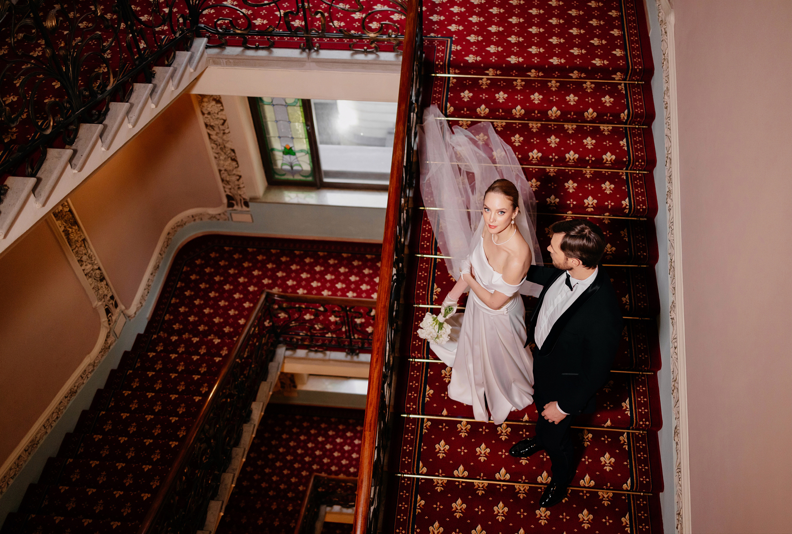 Националь. Alena Nezalenova