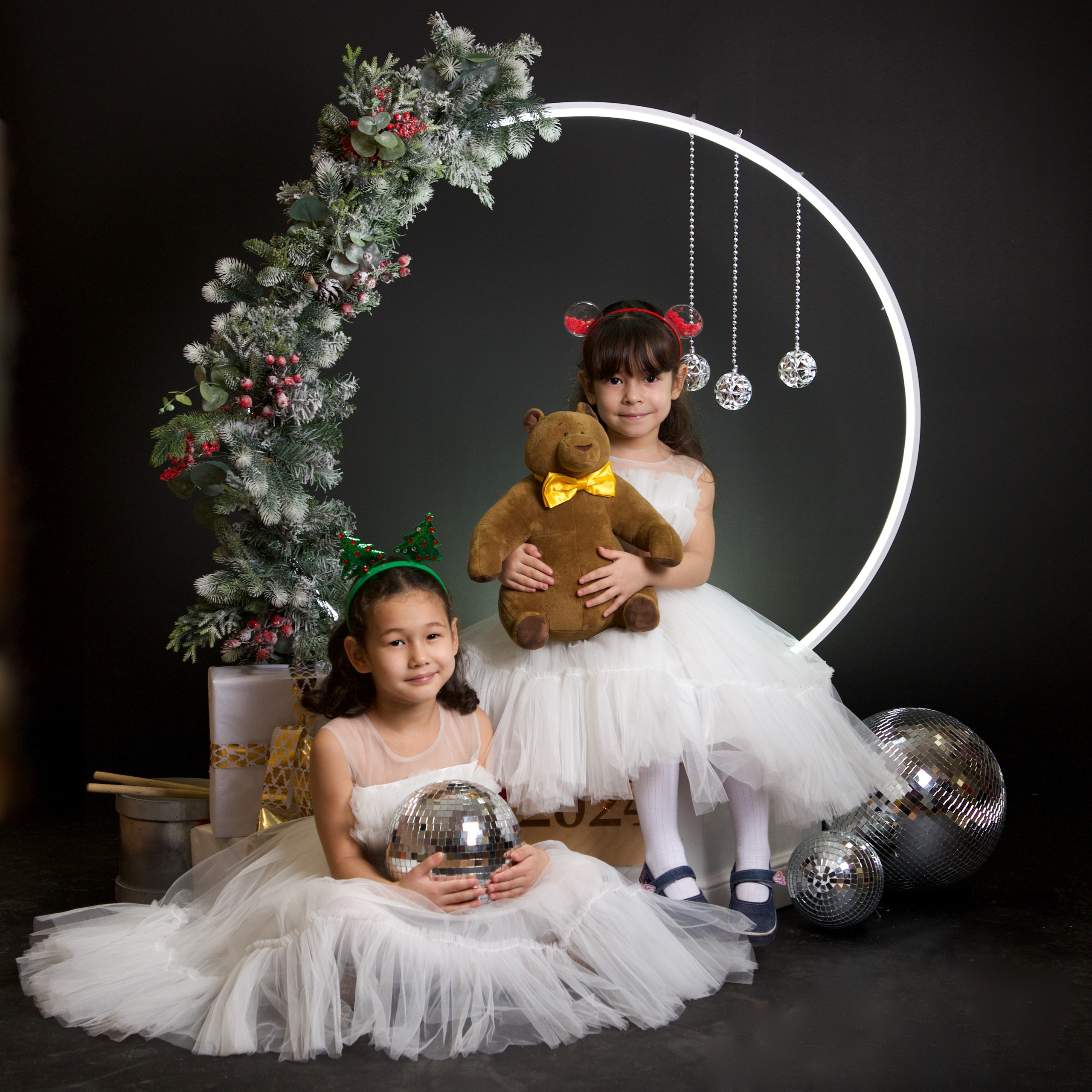 Студийная съёмка. Школьные выпускные альбомы в Москве Марина Николаева