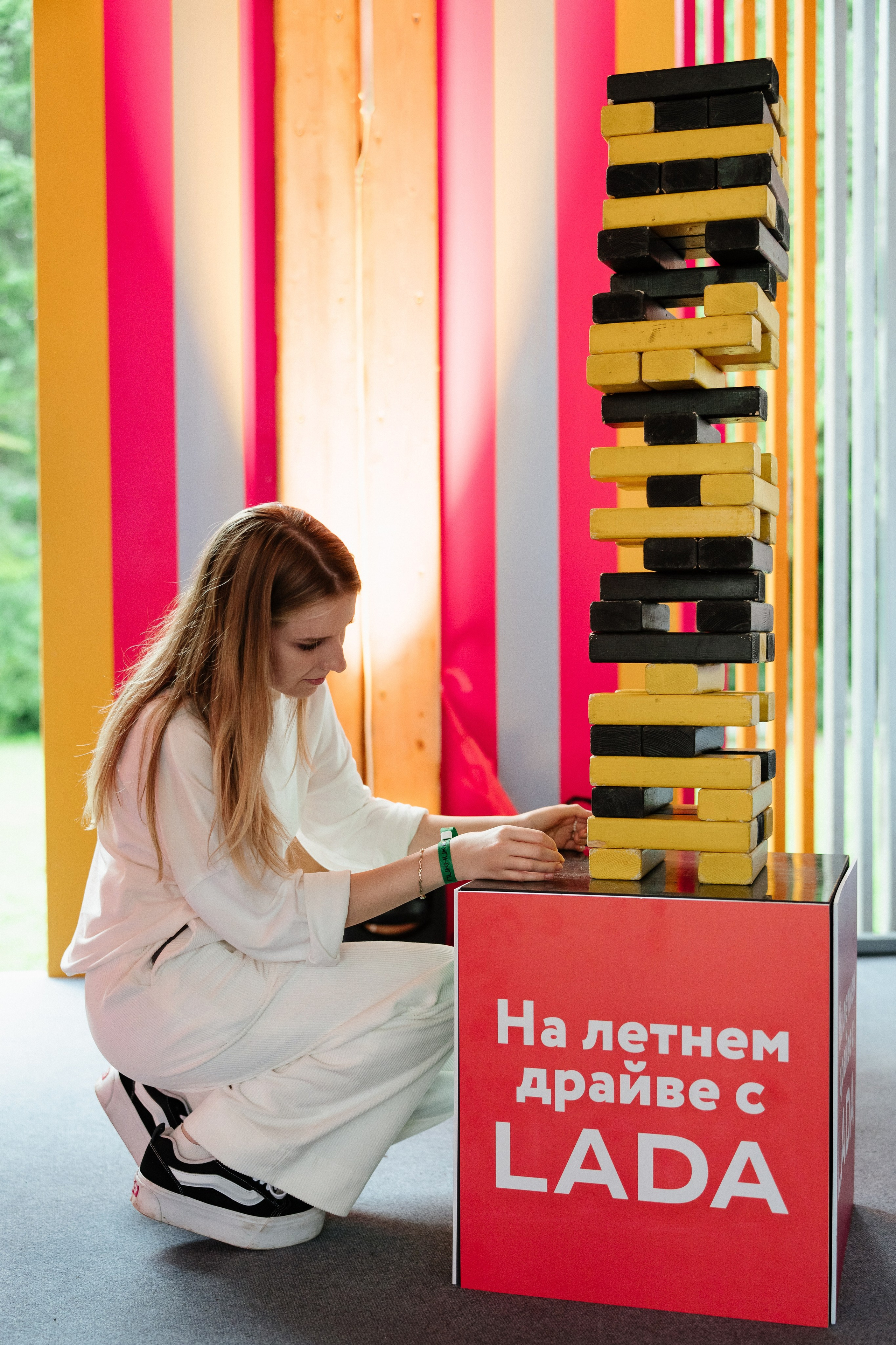 Пикник Афиши стенд ЛАДА. Андрей Сухинин репортажный свадебный фотограф Санкт-Петербург