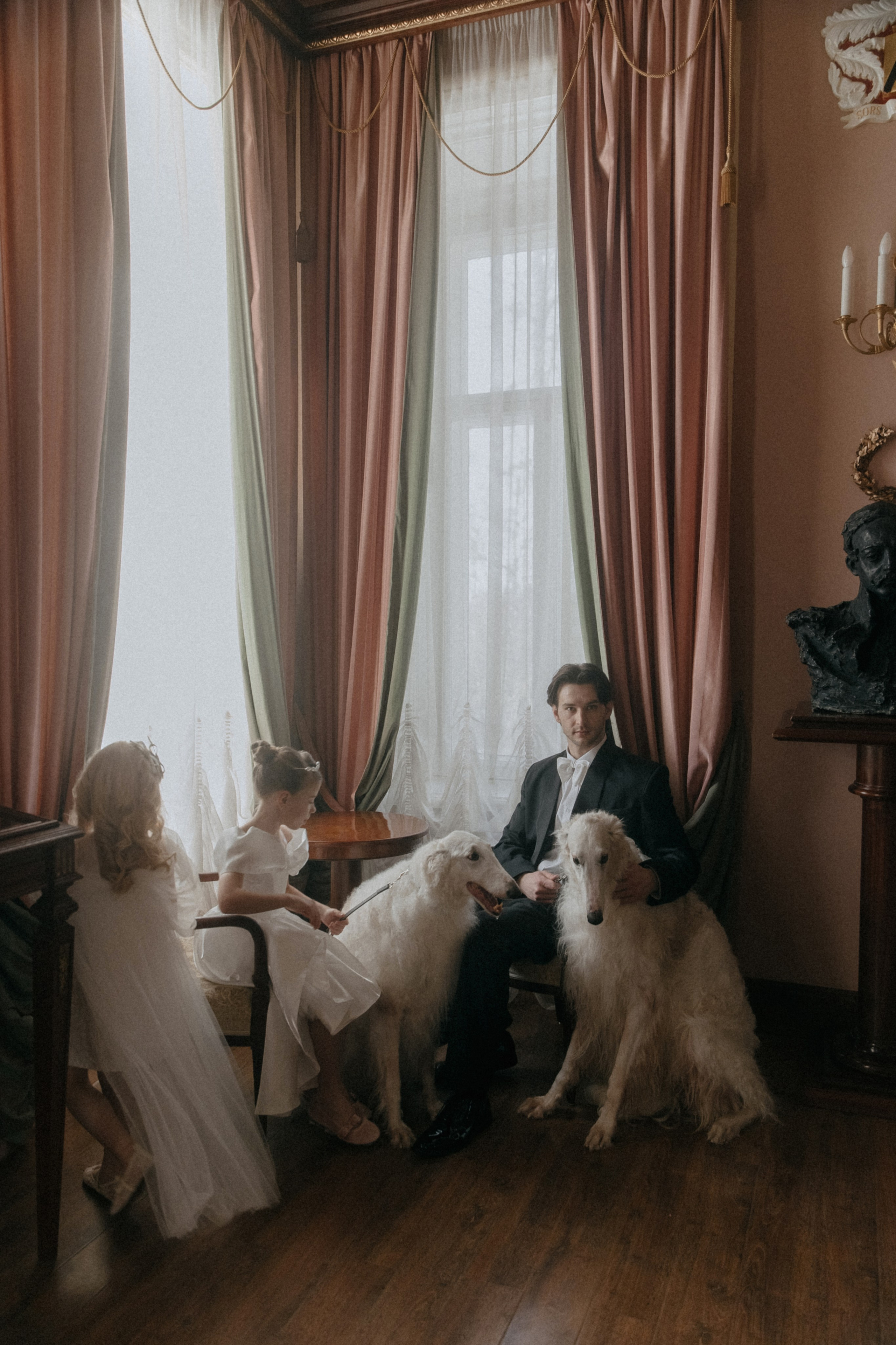 Свадебная фотосъемка в Середниково. Свадебный фотограф Москва