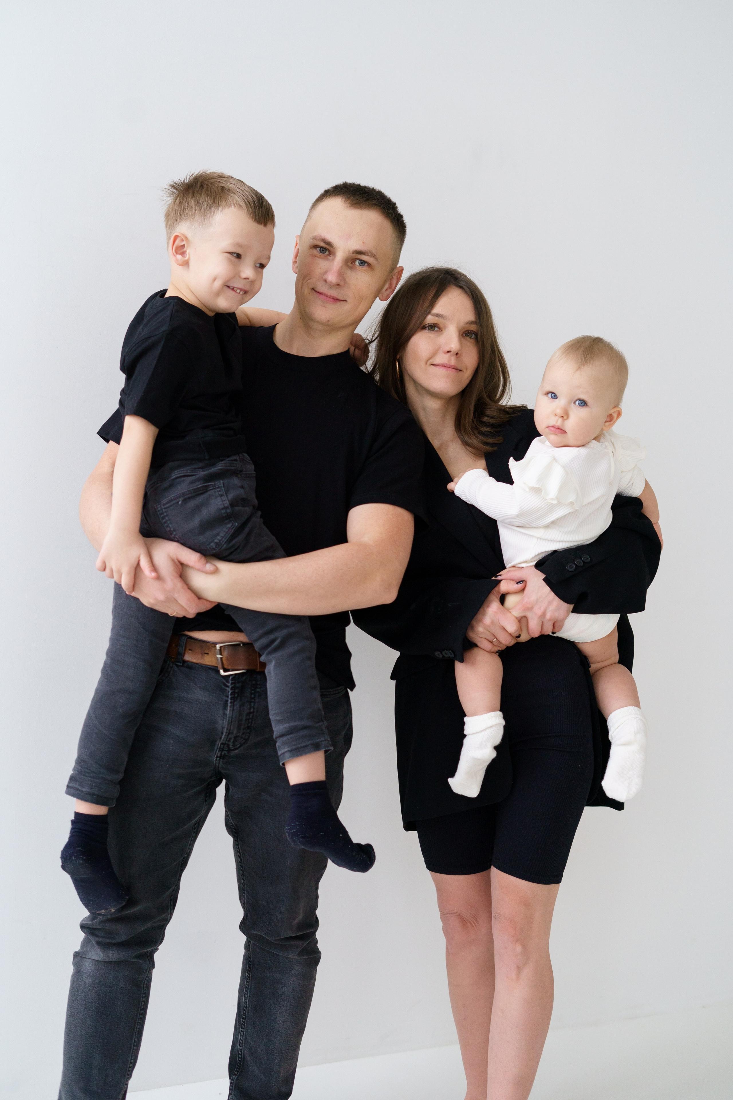 Наталья, Варя, Матвей, Саша. Главная