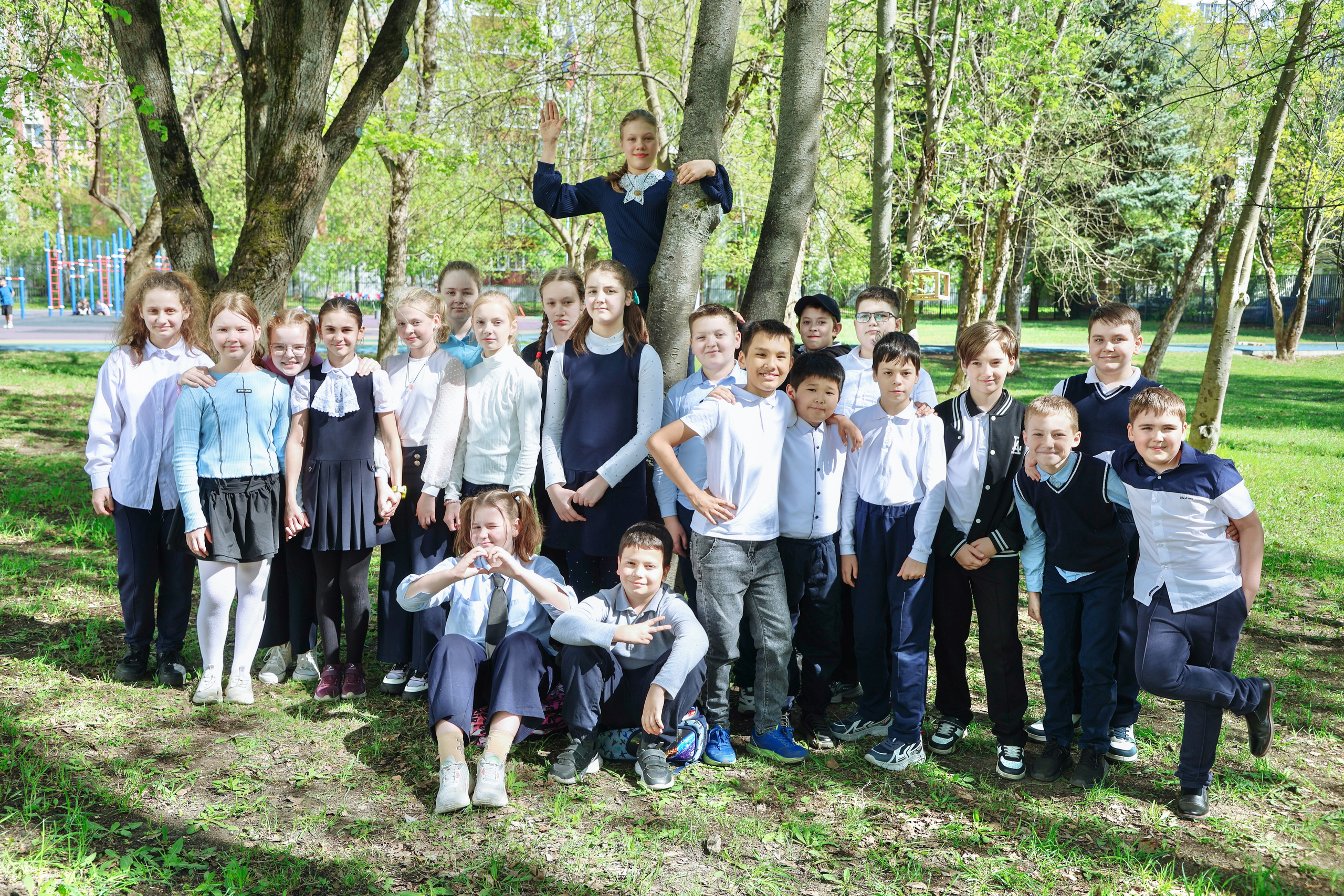 4 класс. Групповые фото. Школьные выпускные альбомы в Москве Марина Николаева