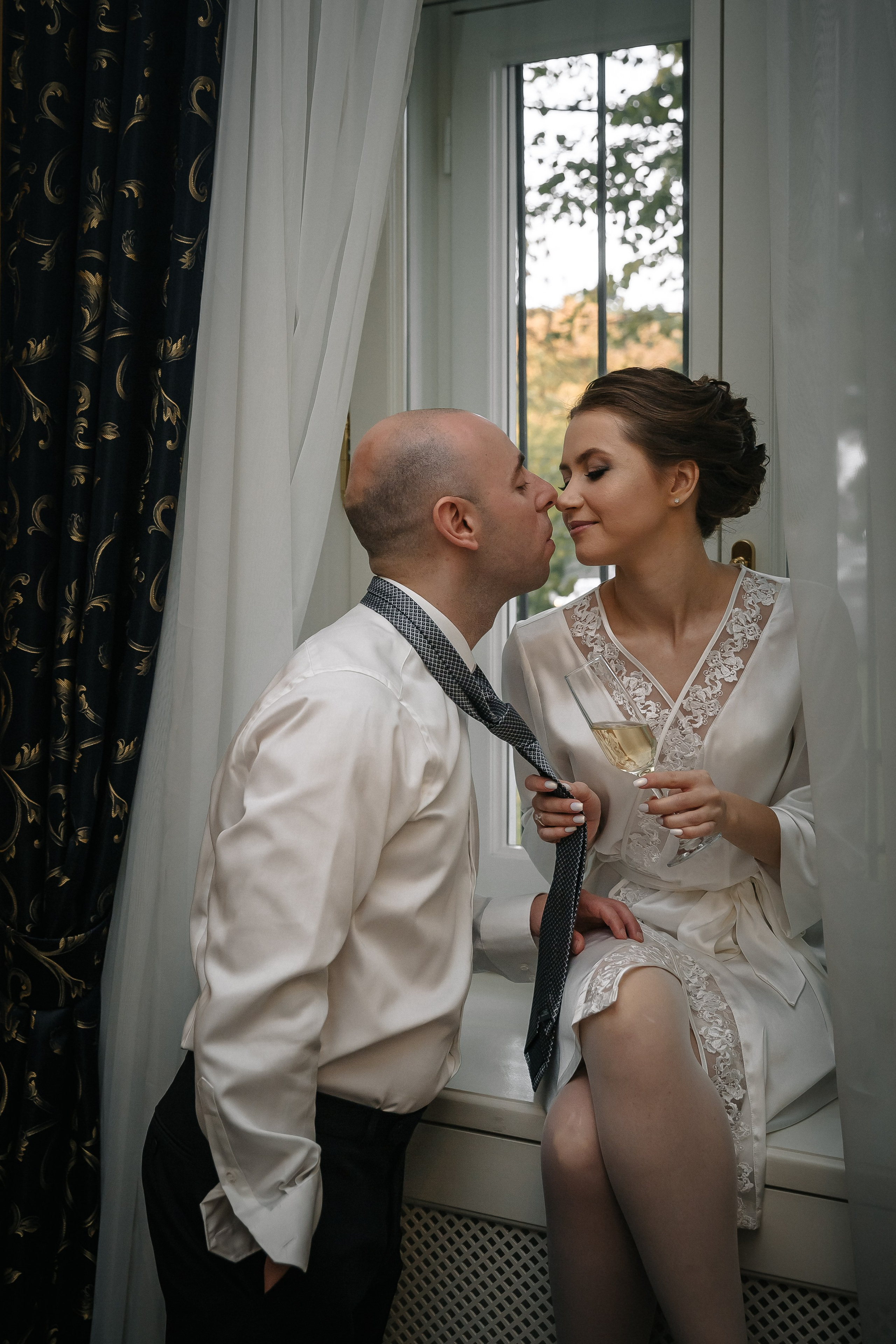 ОКТЯБРЬ | Дворец № 1 Талион, Особняк военного министра. Свадебный фотограф в Санкт-Петербурге Полина Корзухина