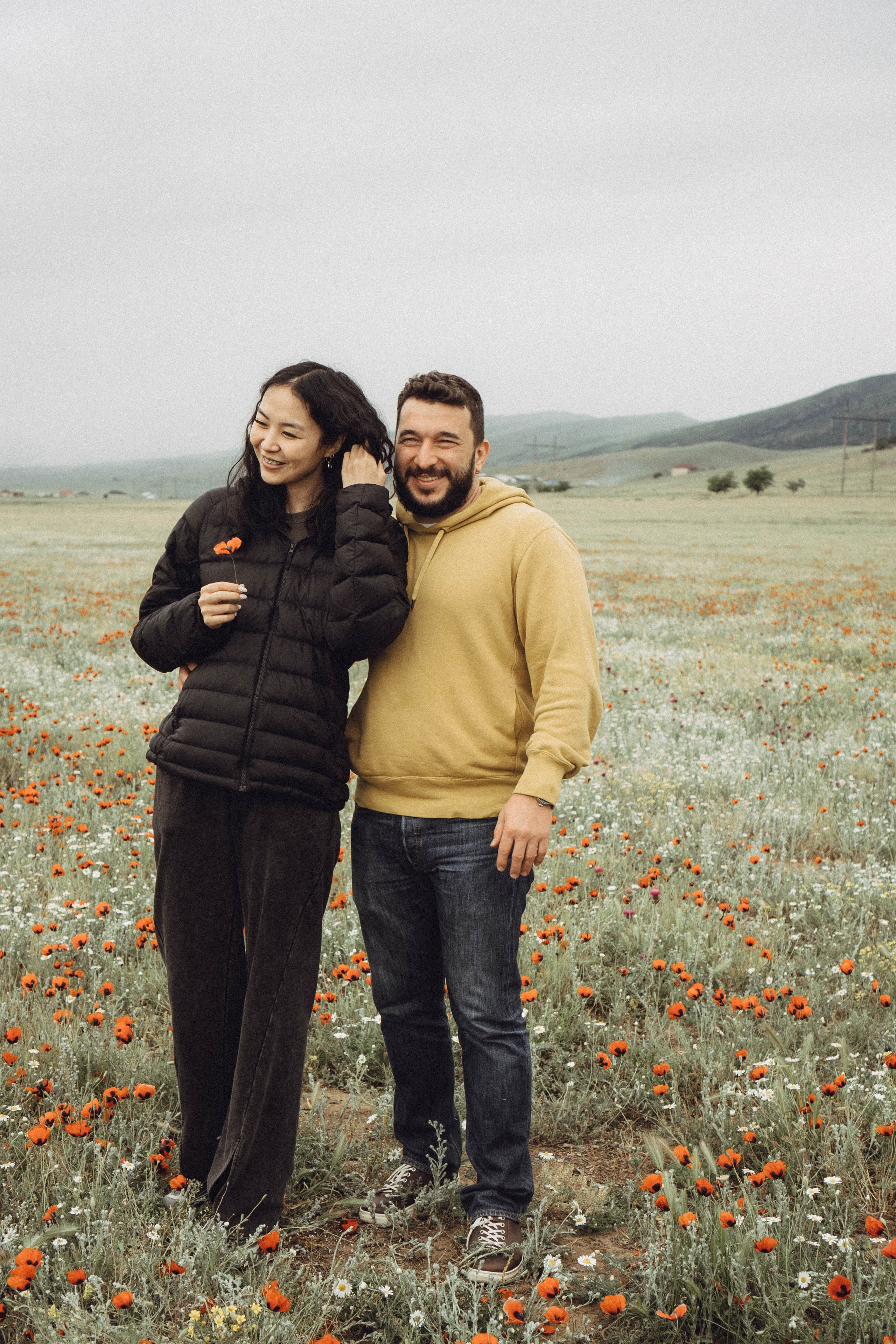 Любовь в маковом поле. Профессиональный фотограф, Санкт-Петербург — Виктория Богомолова