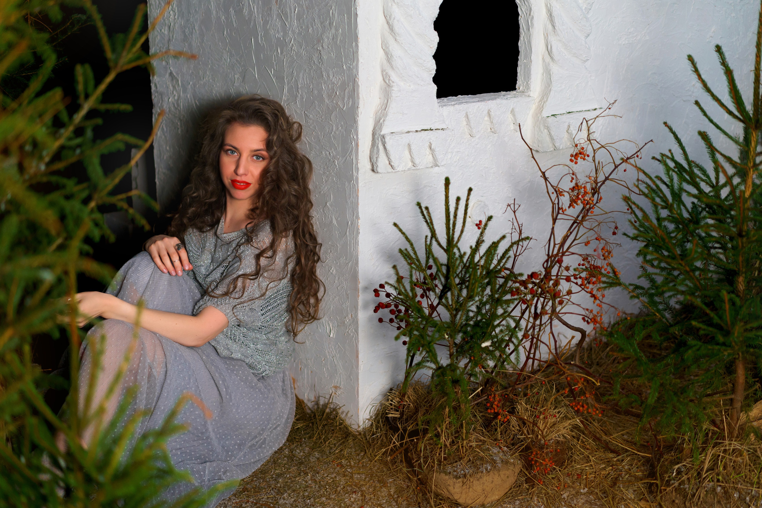 Женская фотосессия, индивидуальная съемка, студийный портрет, фотосессия в студии, индивидуальная фотосессия. Искренний фотограф