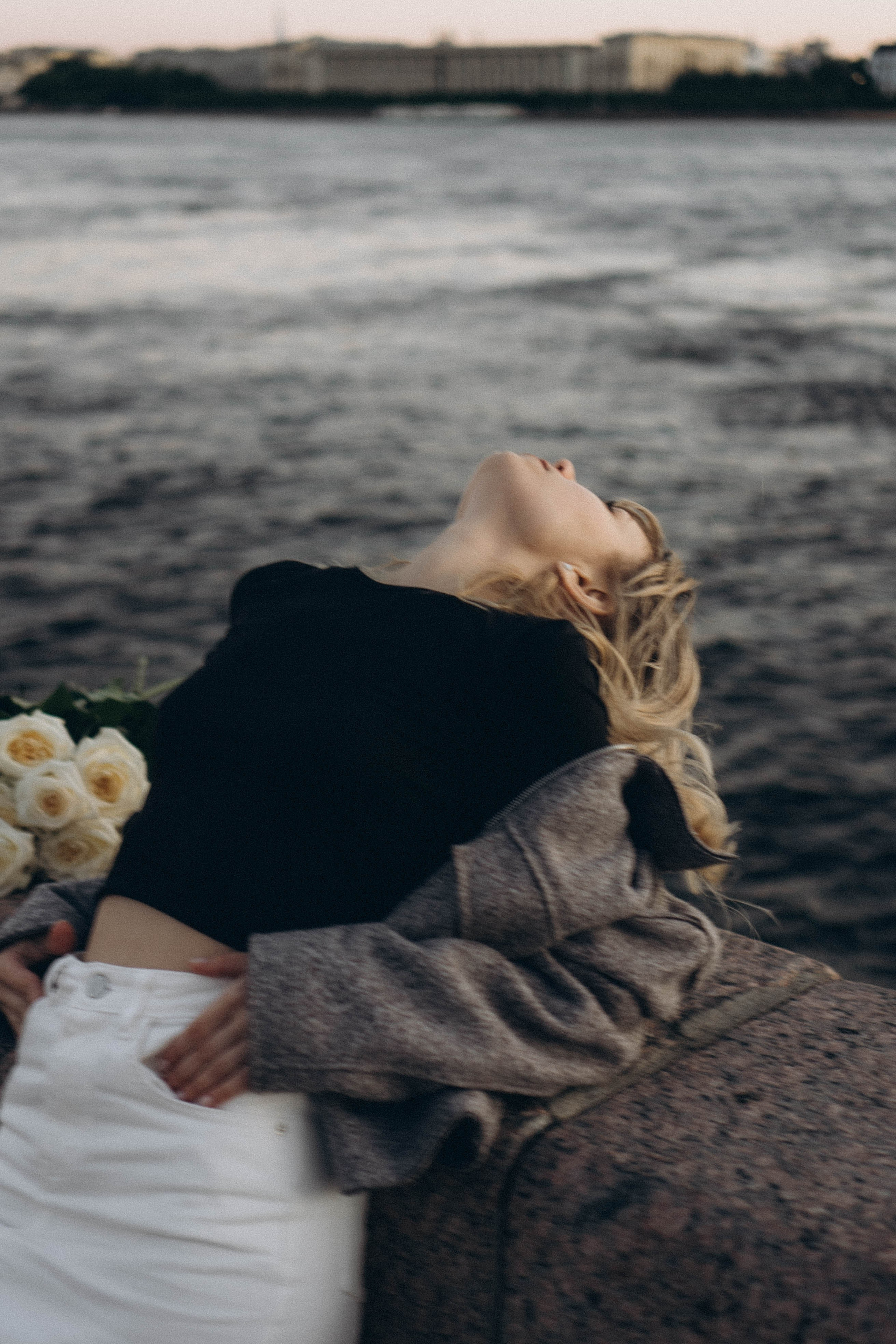 ПРОГУЛКА ПО ГОРОДУ В БЕЛЫЕ НОЧИ (другой вариант). Профессиональный фотограф, Санкт-Петербург — Виктория Богомолова