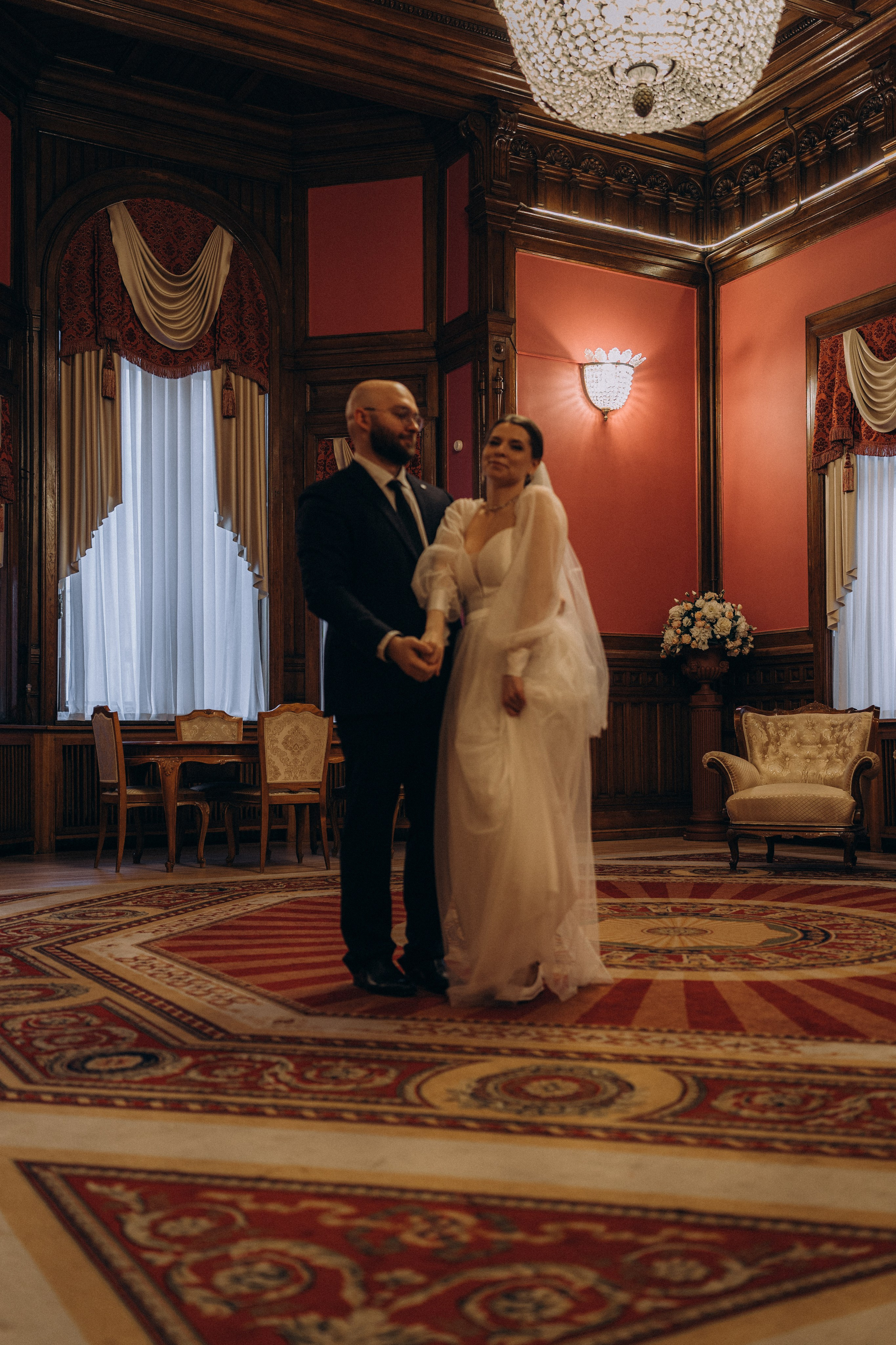 СВАДЕБНАЯ СЬЕМКА ВО ВТОРОМ ДВОРЦЕ (ДЕКАБРЬ) ТАКЖЕ СЬЕМКА В СТУДИИ НА ЧЕРНЫШЕВСКОЙ. Профессиональный фотограф, Санкт-Петербург — Виктория Богомолова