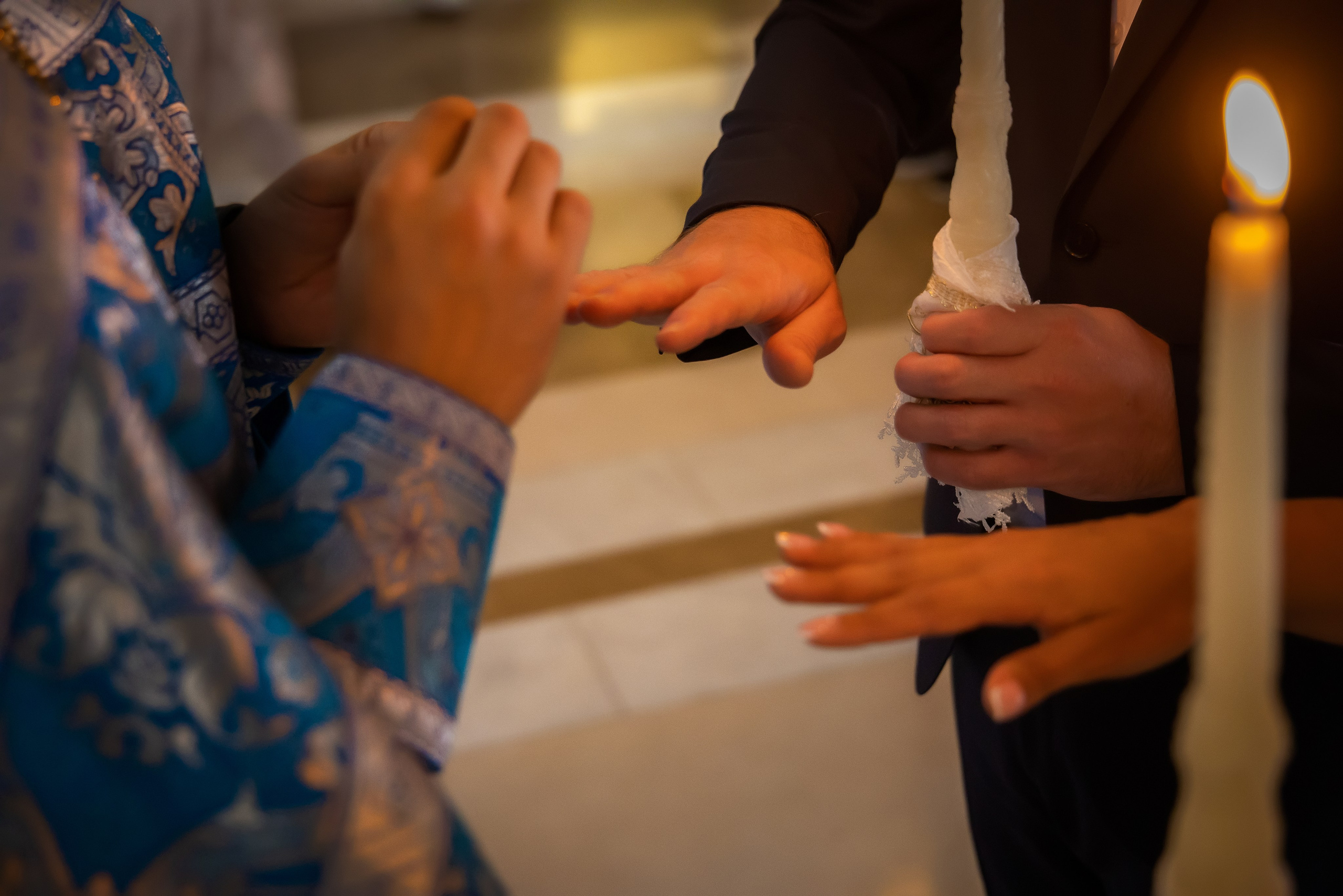 В Храме. Семейный и Свадебный фотограф в Астане Александр Астапов