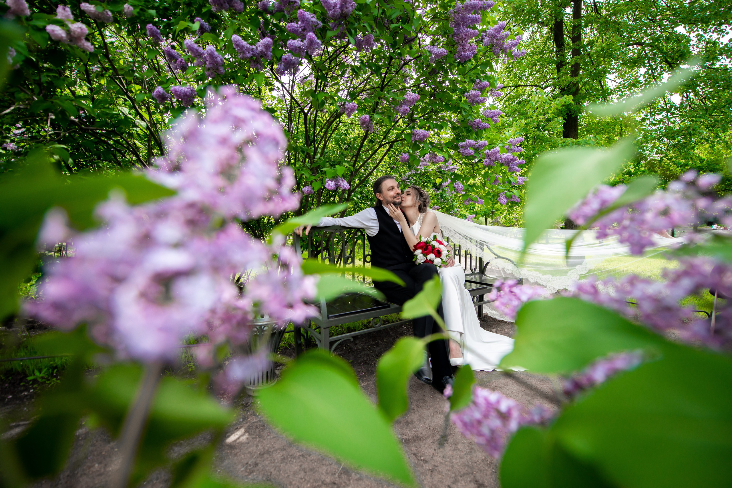 Юлия и Денис (фотосессия на Витебском вокзале и в Польском саду). Портретный, семейный и свадебный фотограф в Санкт-Петербурге и в Пушкине Ширяев Денис