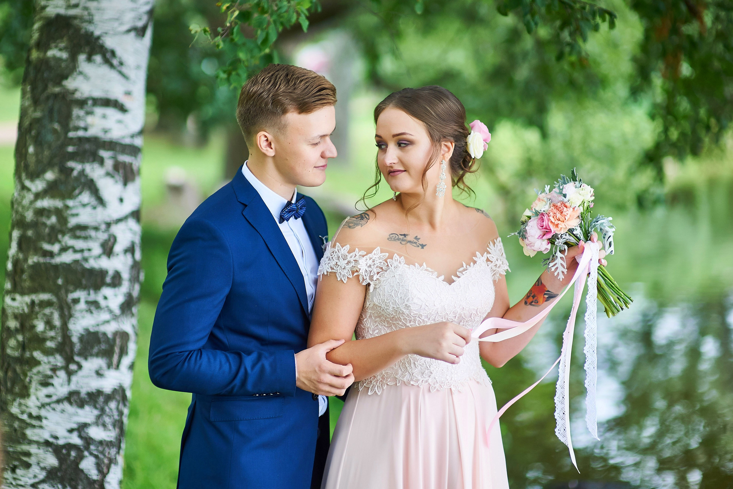 Ульяна и Дмитрий (свадебная прогулка в Сестрорецке под дождем, , фотосессия в верхнем парке Петергофа). Портретный, семейный и свадебный фотограф в Санкт-Петербурге и в Пушкине Ширяев Денис