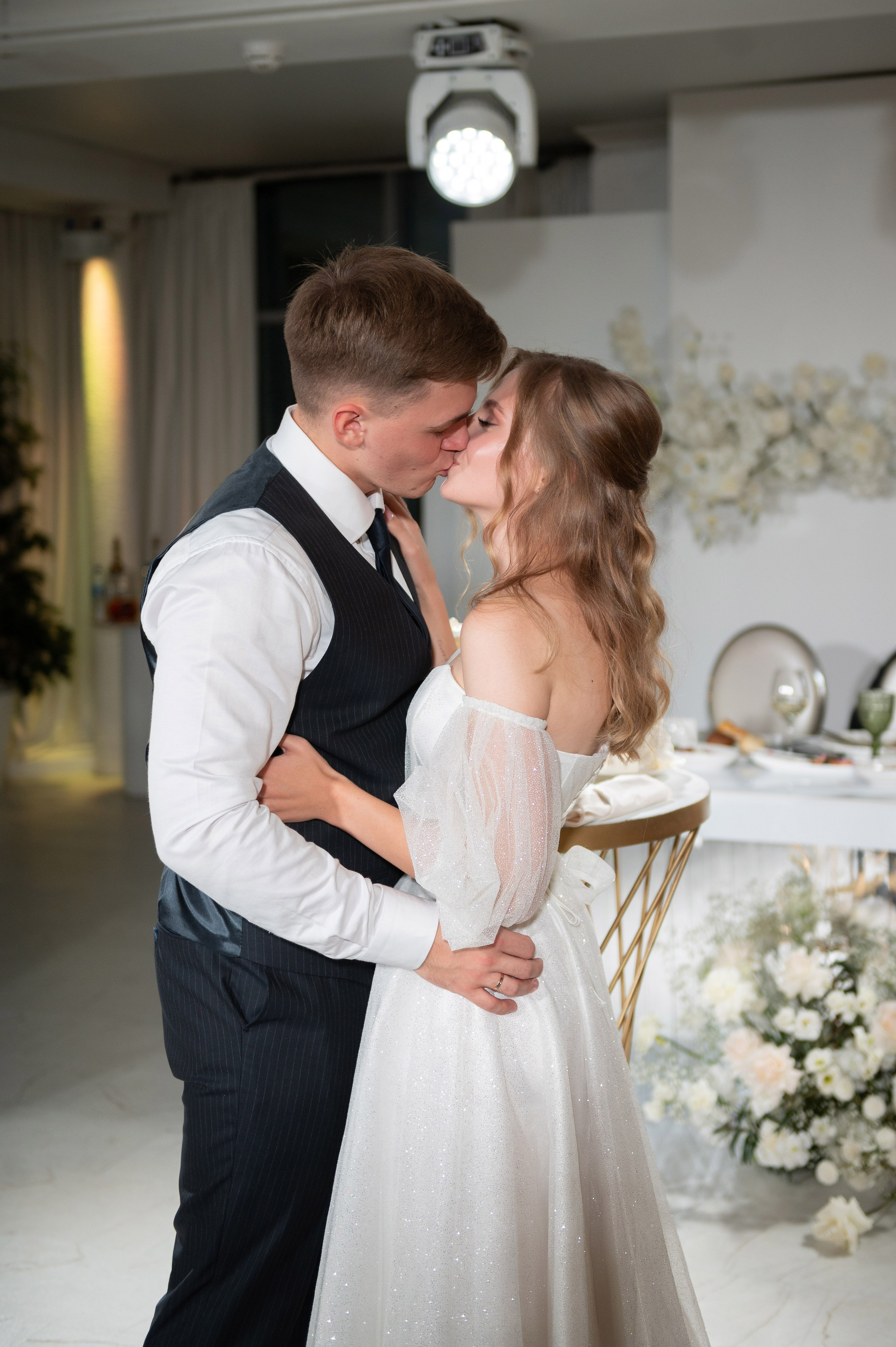 Анастасия и Михаил (Второй Дворец Бракосочетания на Фурштатской улице 52, фотосессия в Таврическом парке). Портретный, семейный и свадебный фотограф в Санкт-Петербурге и в Пушкине Ширяев Денис