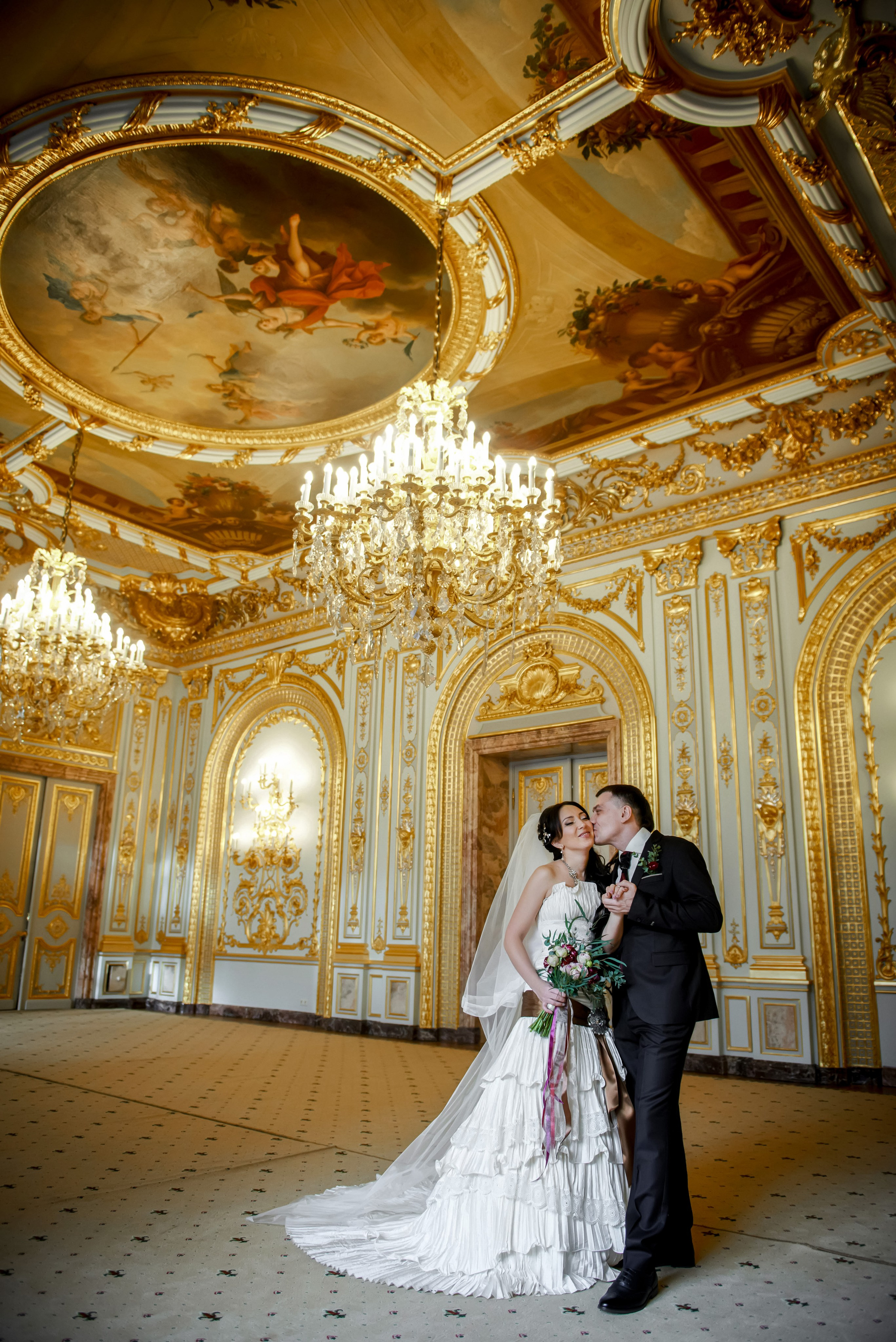 Свадебная фотосессия в Доме Архитектора на Большой Морской ул. Портретный, семейный и свадебный фотограф в Санкт-Петербурге и в Пушкине Ширяев Денис